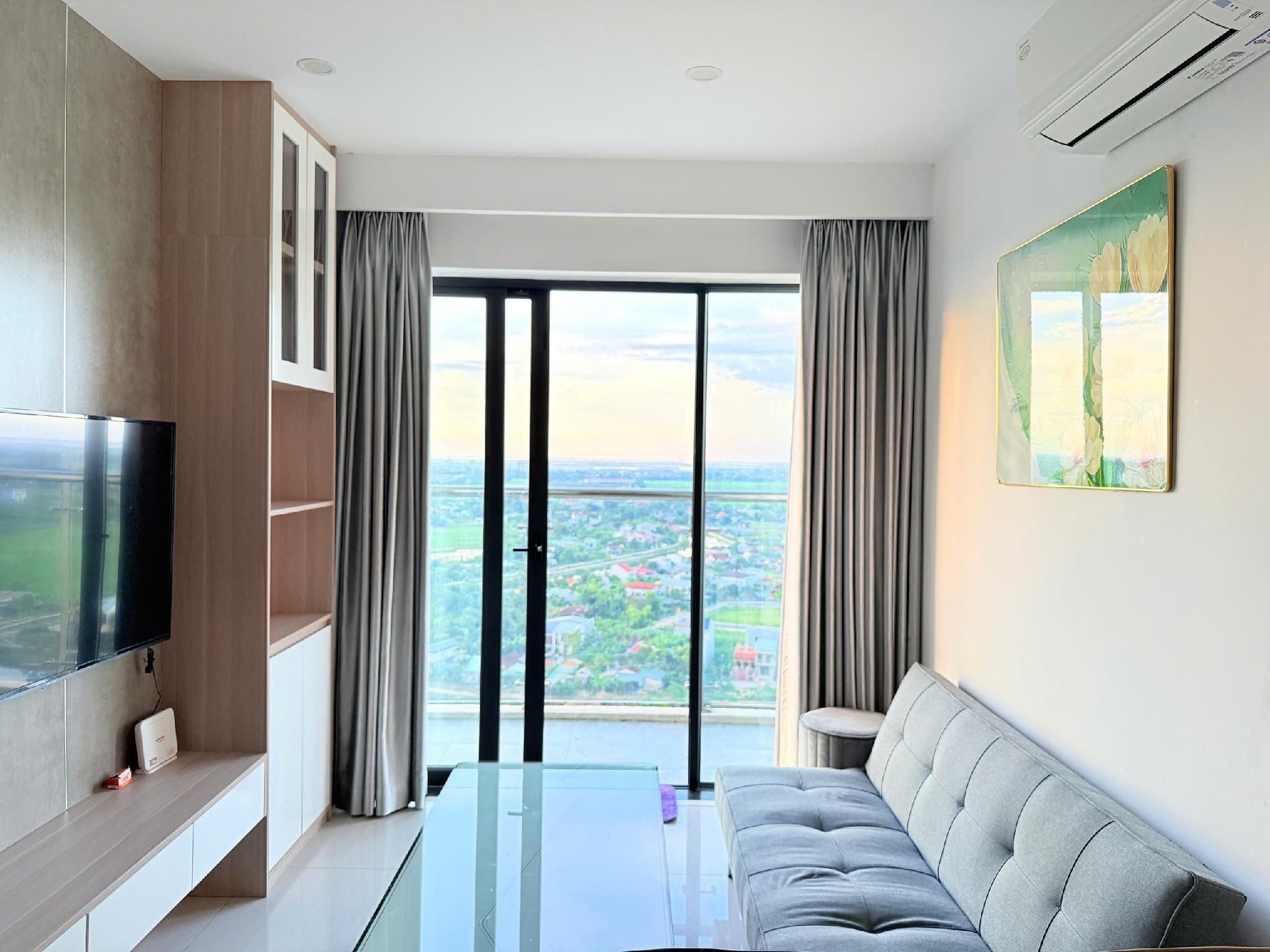 1-Bedroom Apartment 2 with Balcony