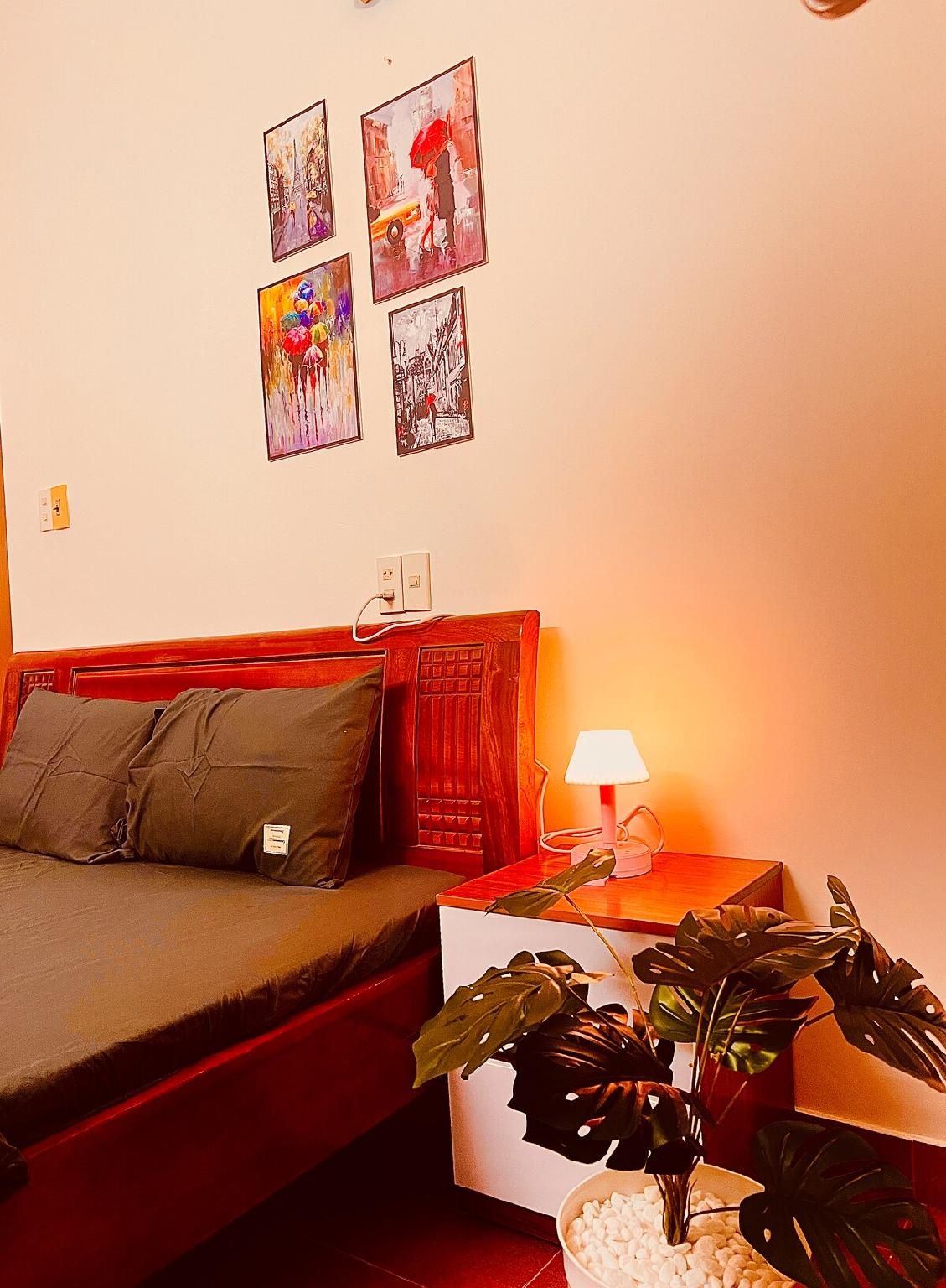 Deluxe Room (2 Adults + 1 Child)