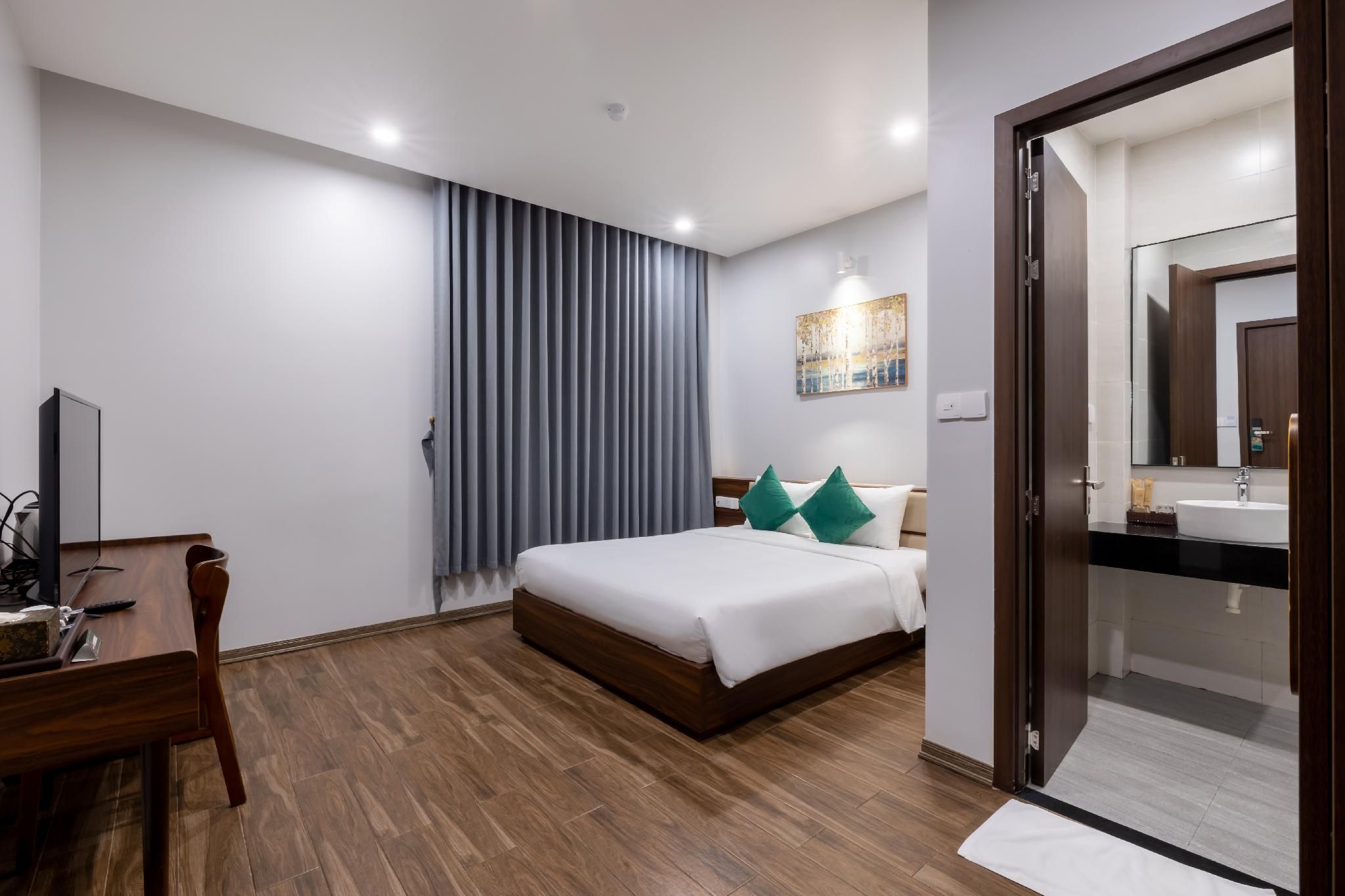 Superior Double (Room Only)