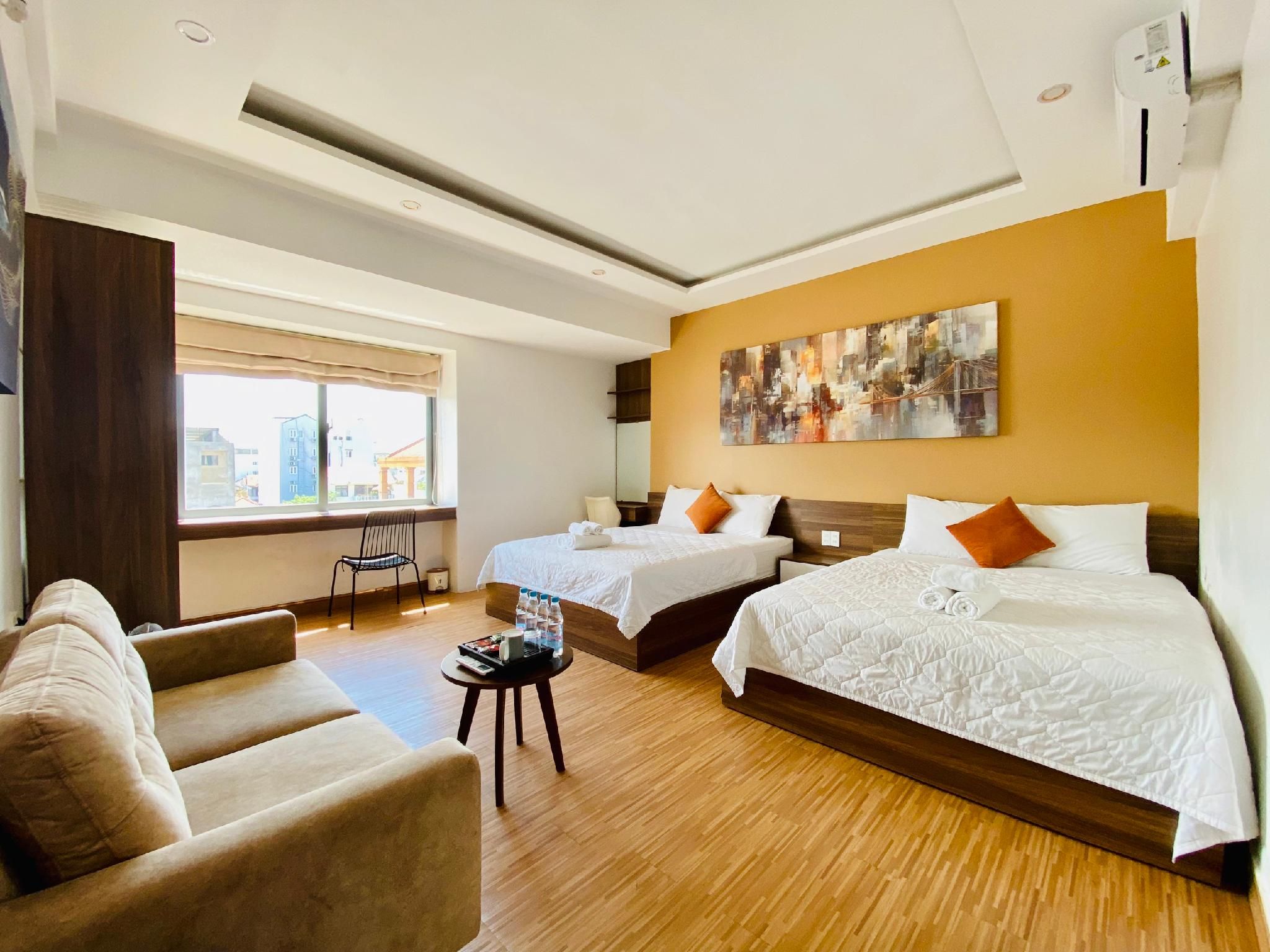 Family Room - 2 Queen Bed