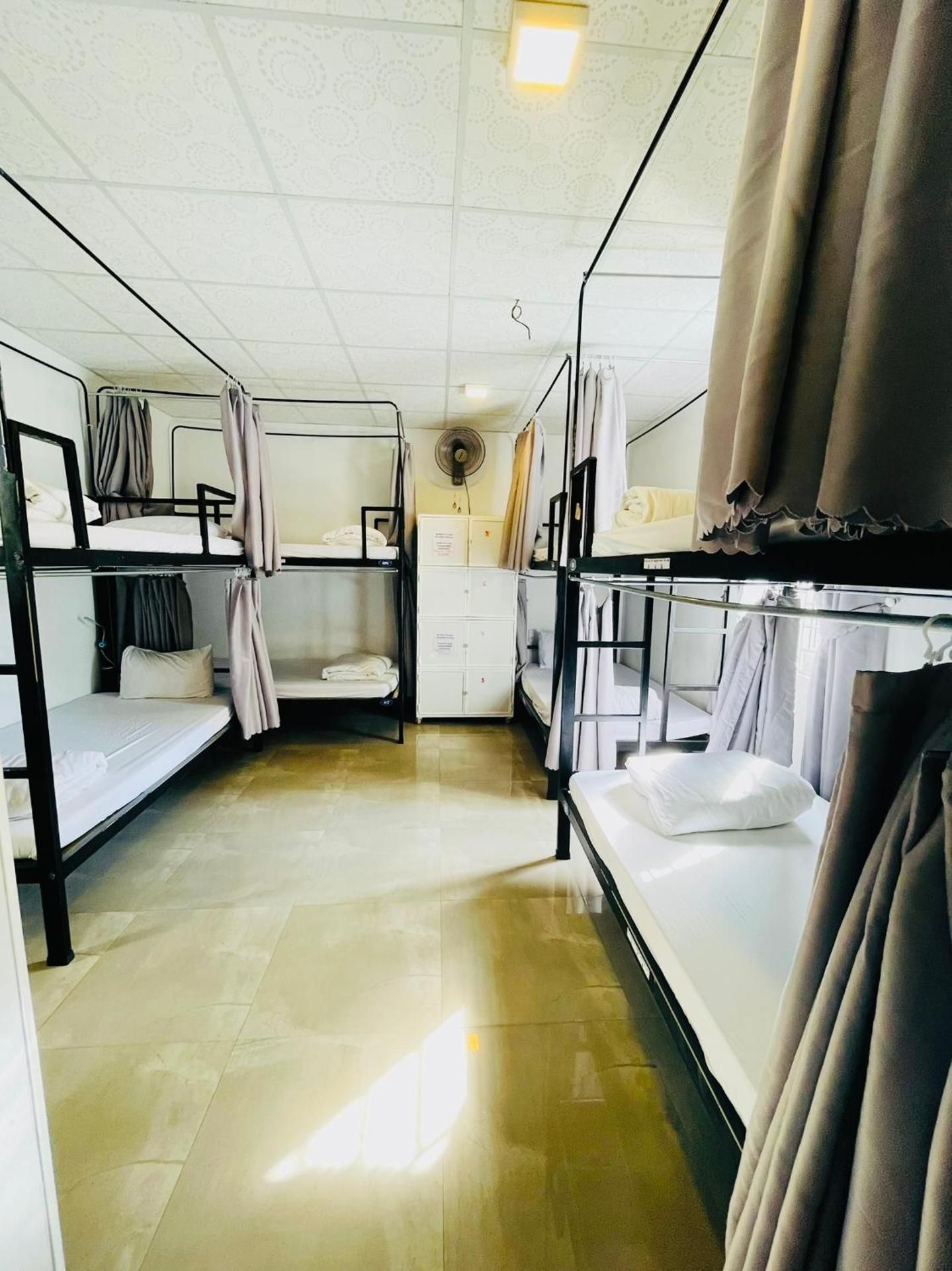 8-Bed Mixed Dormitory Room