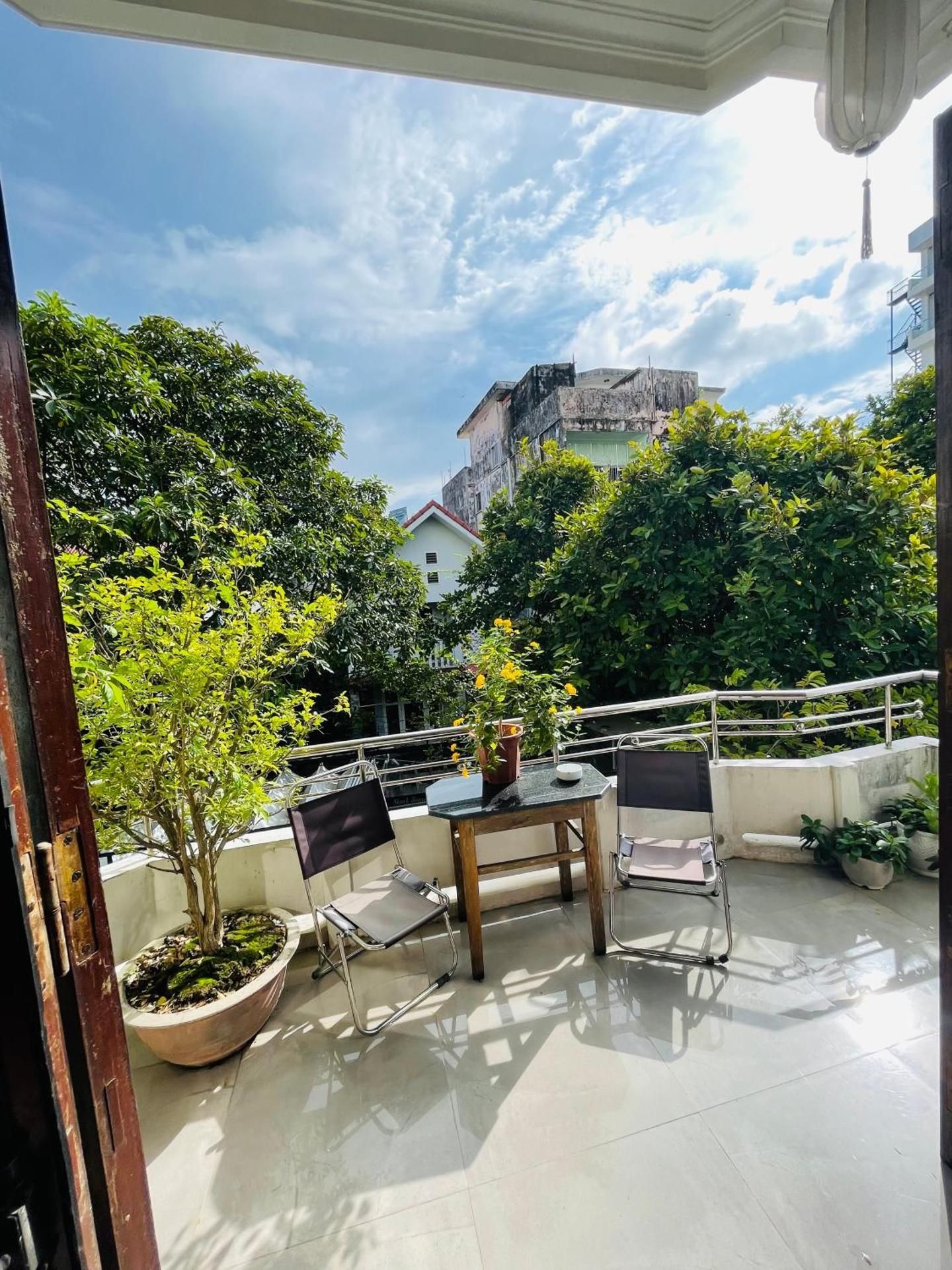 Twin Room with Balcony