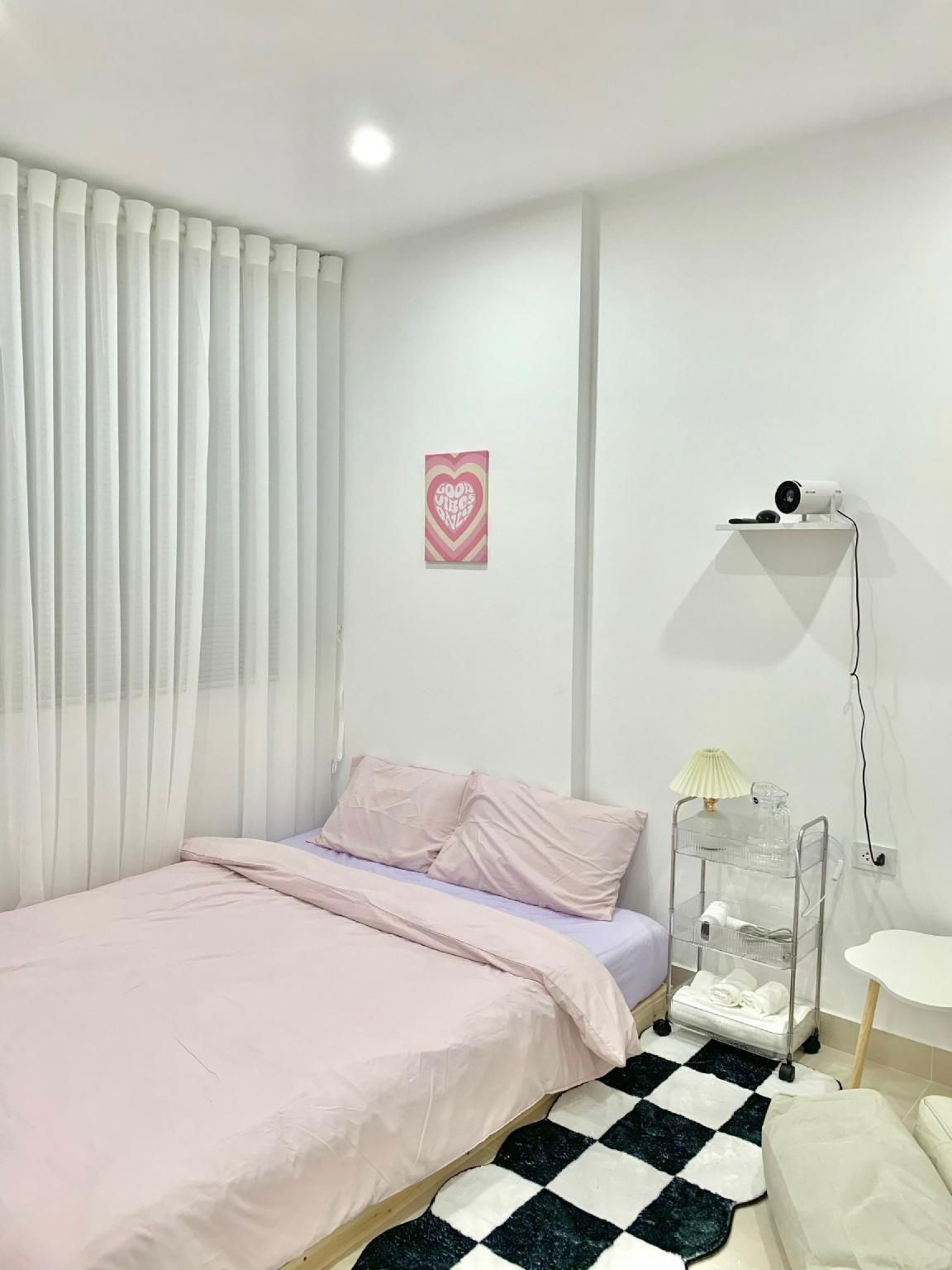 Stage Room with 1 King Bed and Balcony