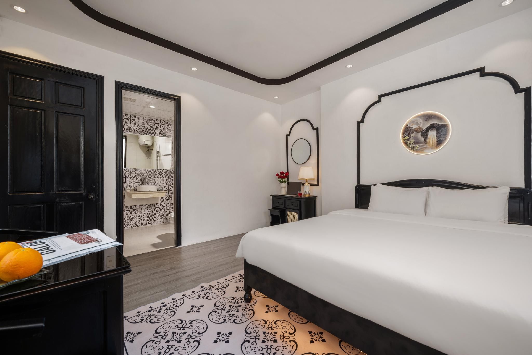 Suite 1 King Bed