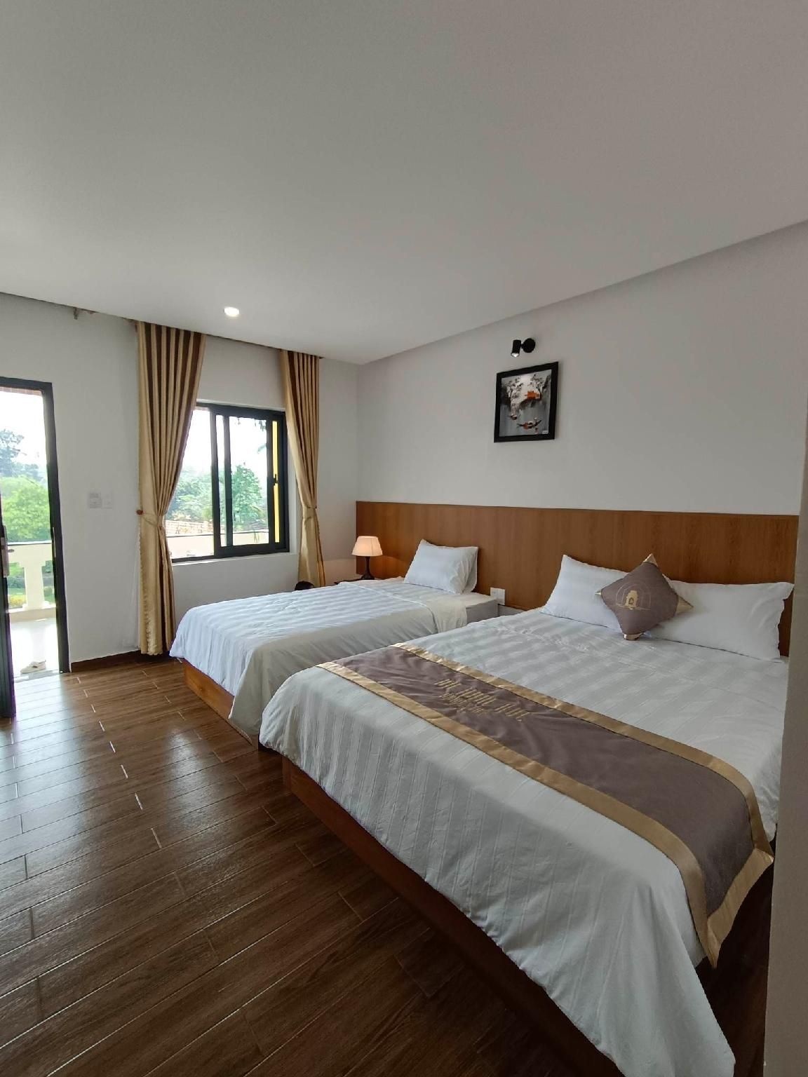 Triple Room