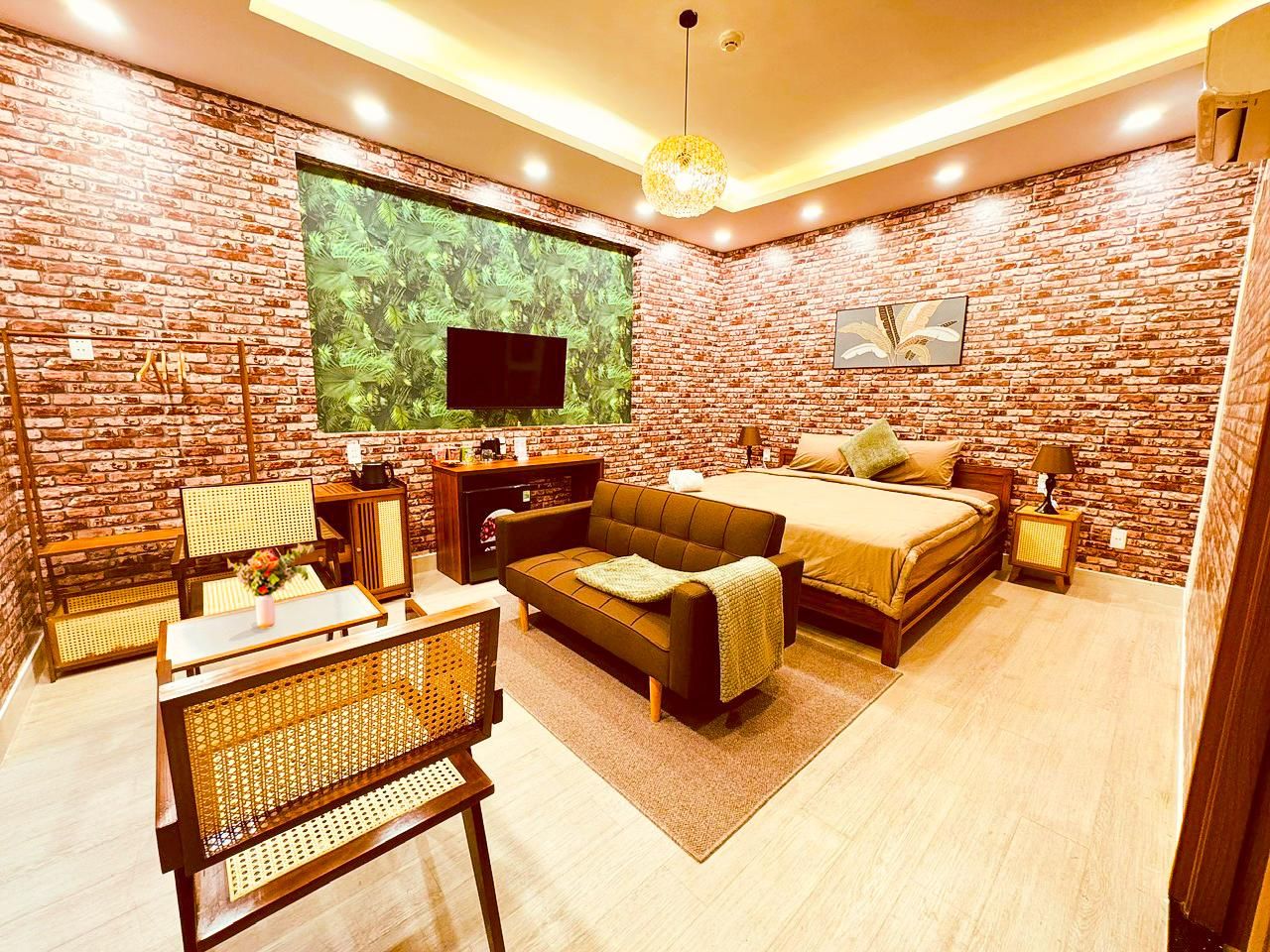 Balcony King Room