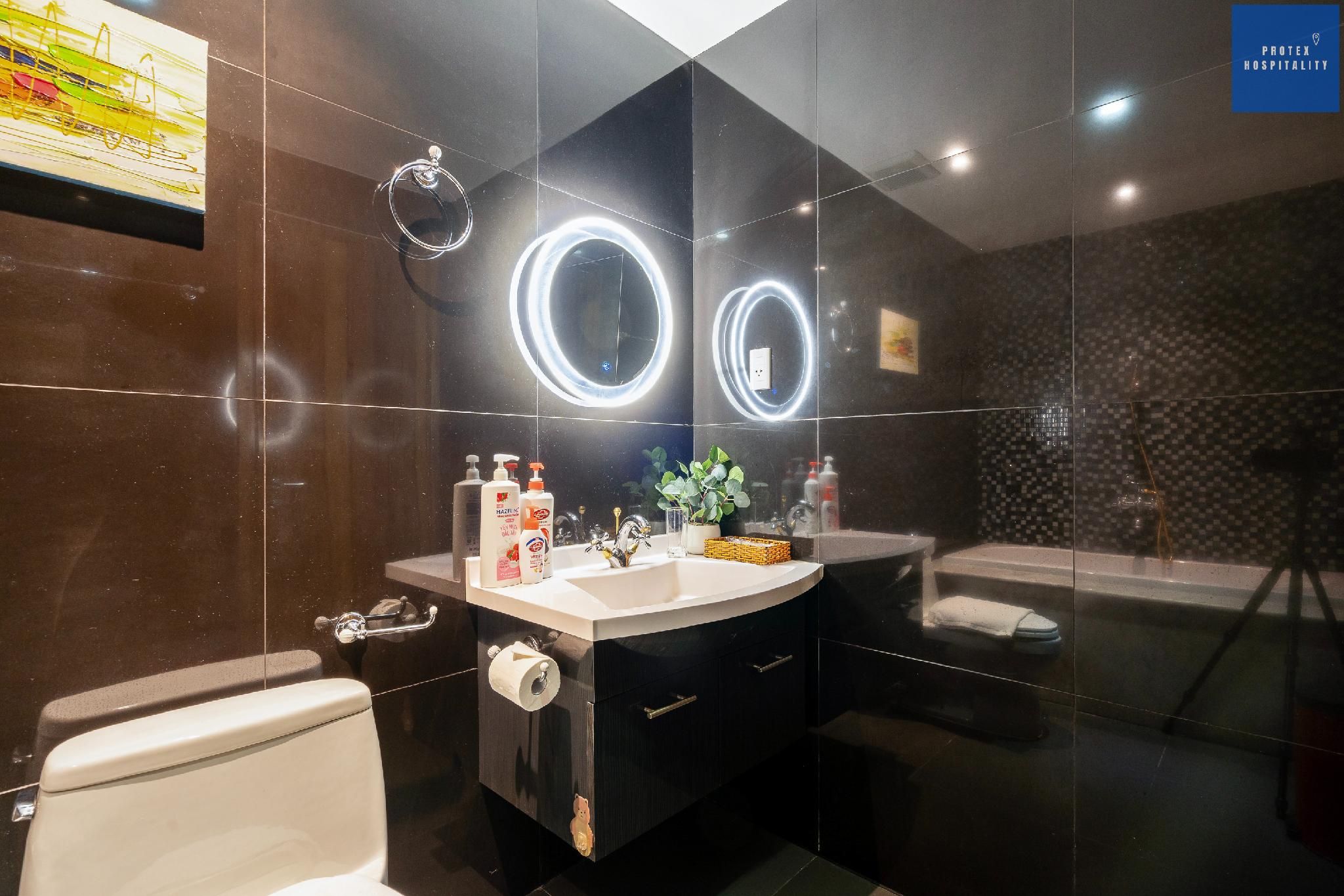 2-Bedroom Apartment