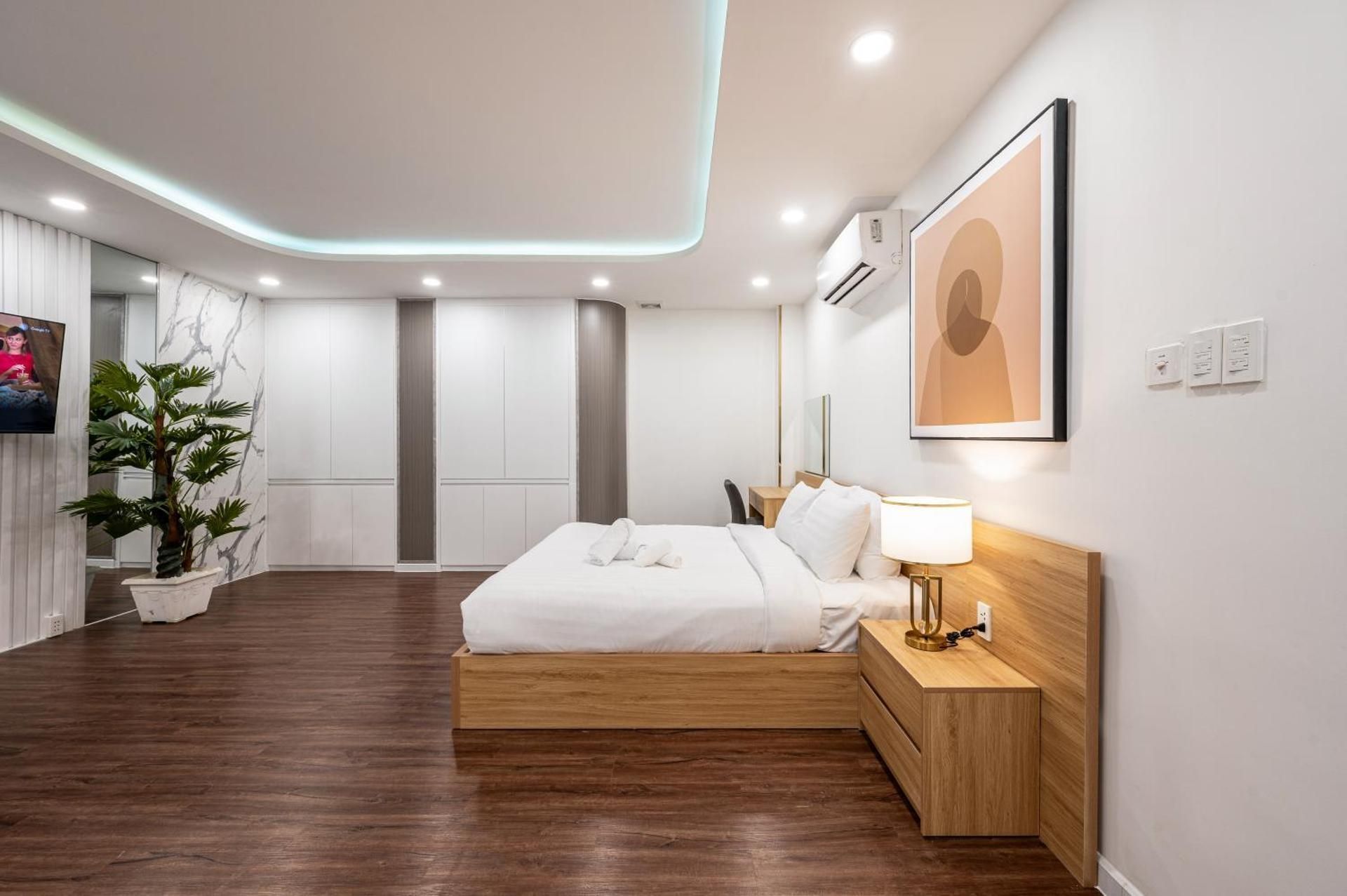 Superior King Room