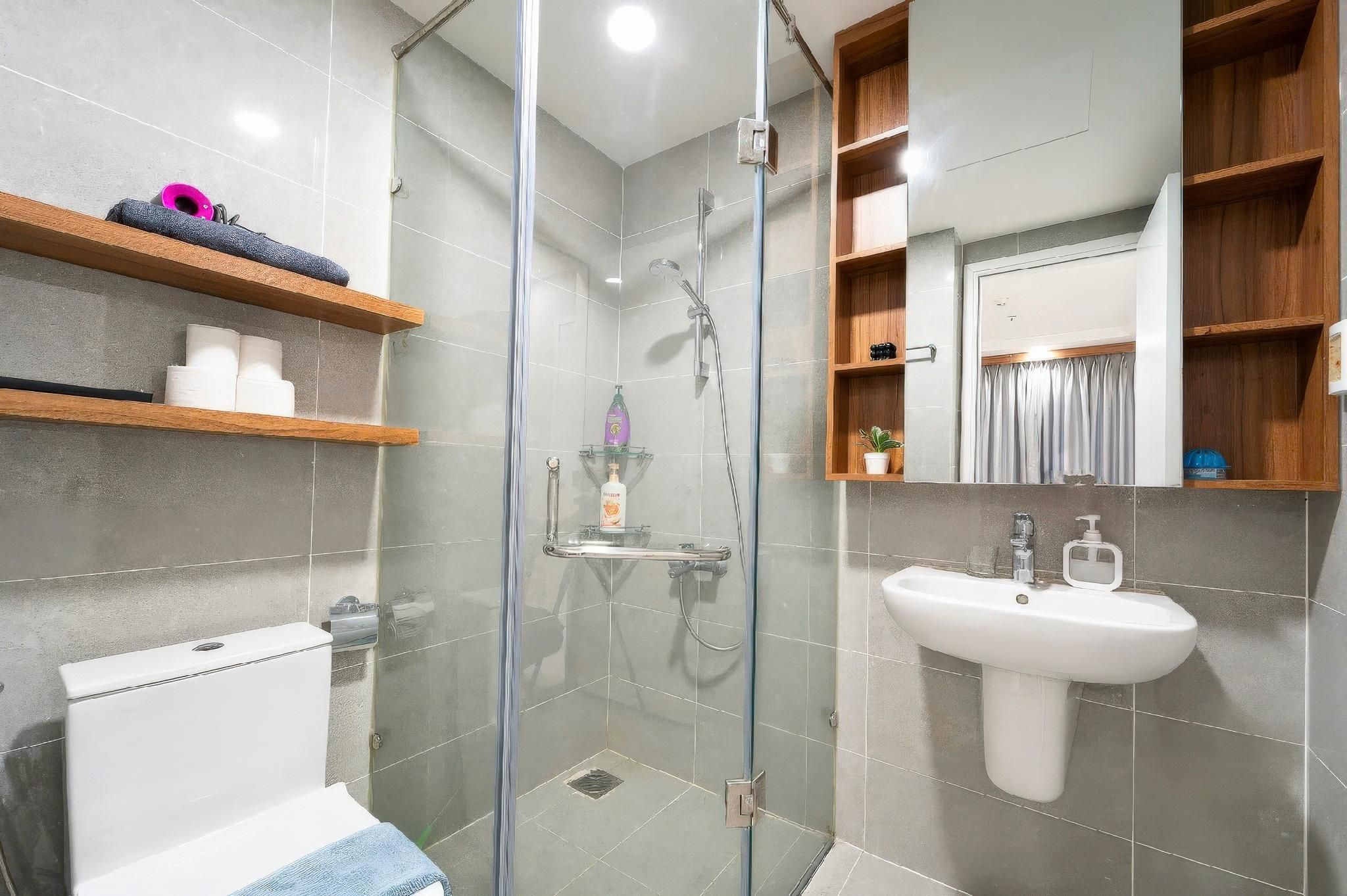 2-Bedroom Apartment