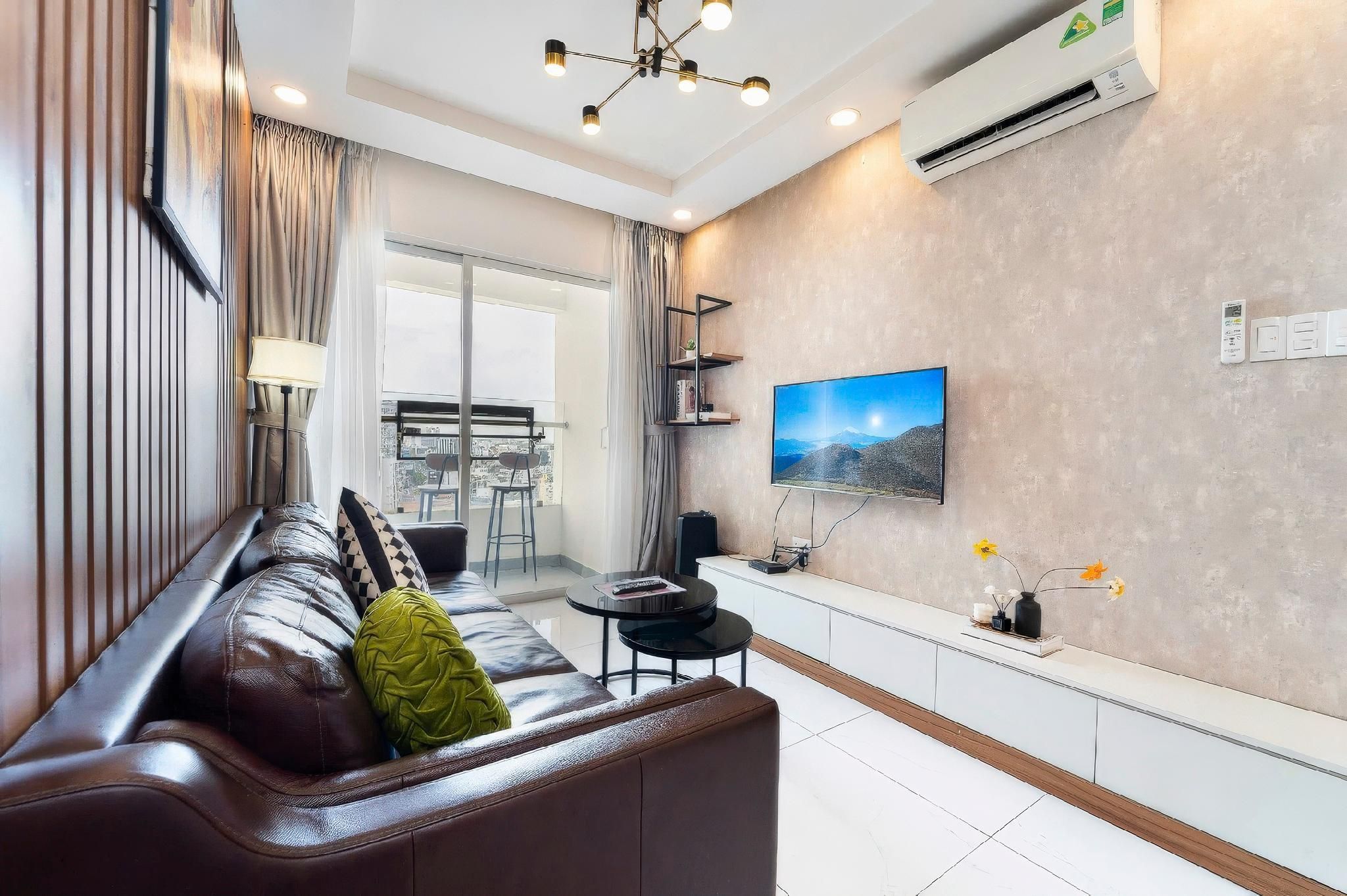2-Bedroom Apartment