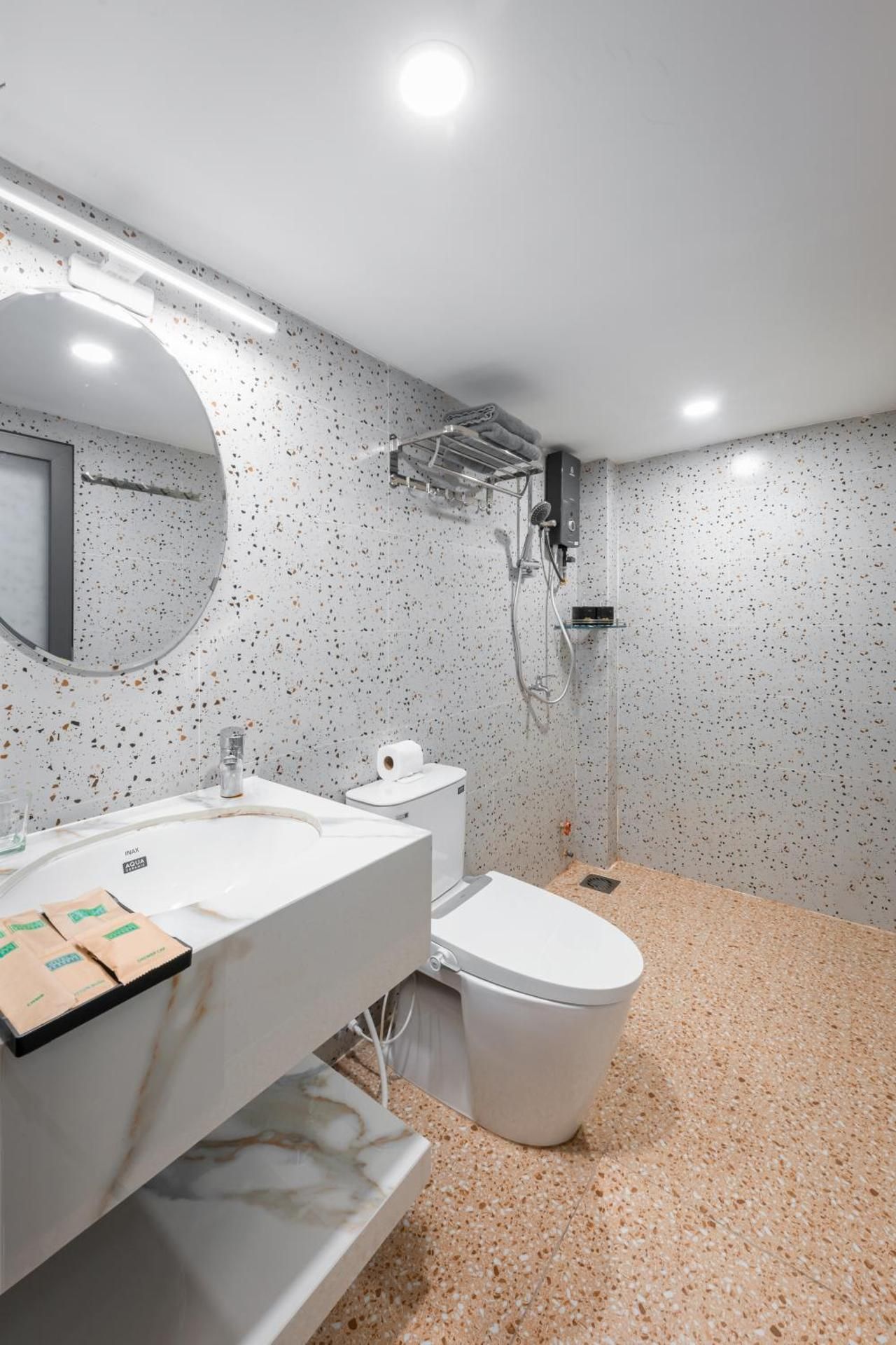 One-bedroom Junior Duplex Suite