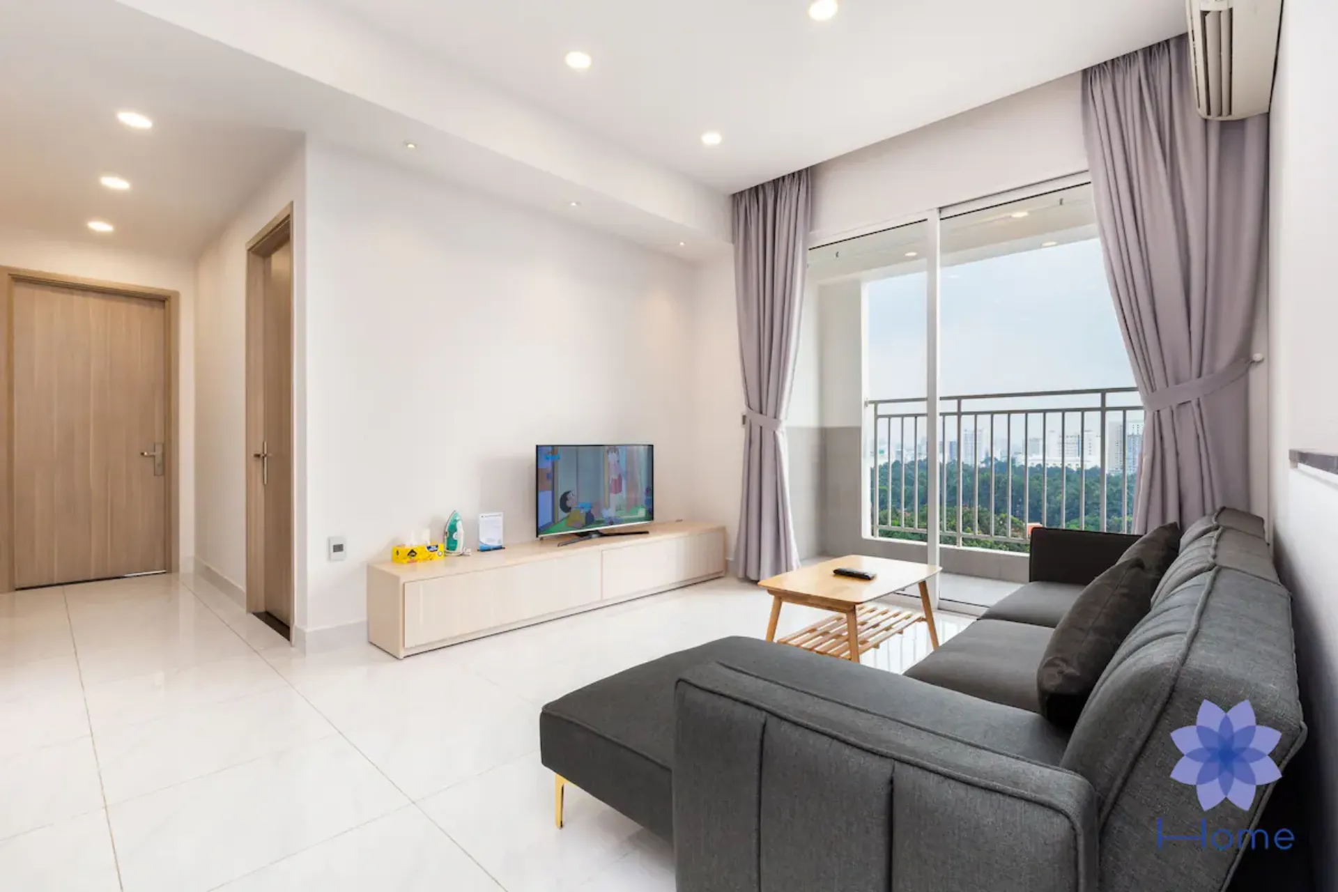 Apartment - 3 Bedrooms