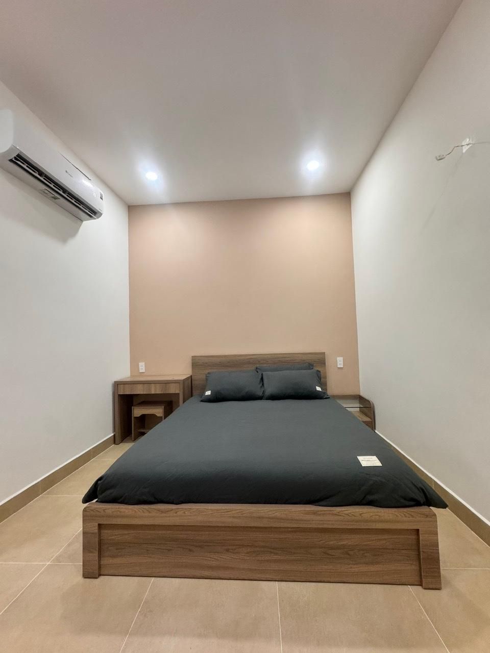 Standard - 1 Bed Queen Non-Smoking