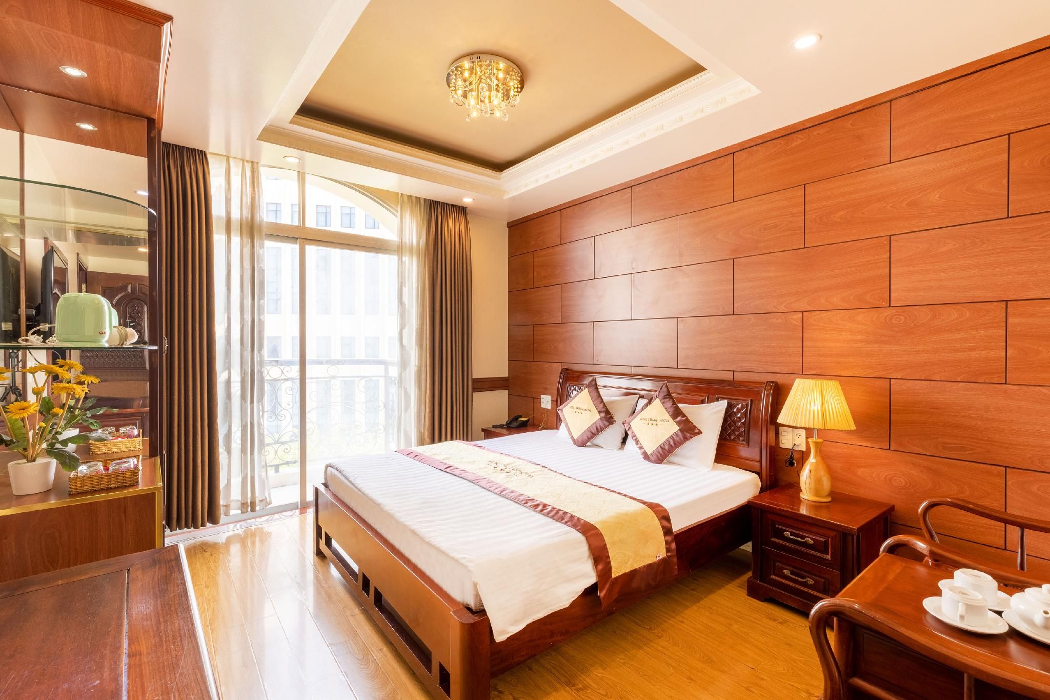 King Room with Balcony