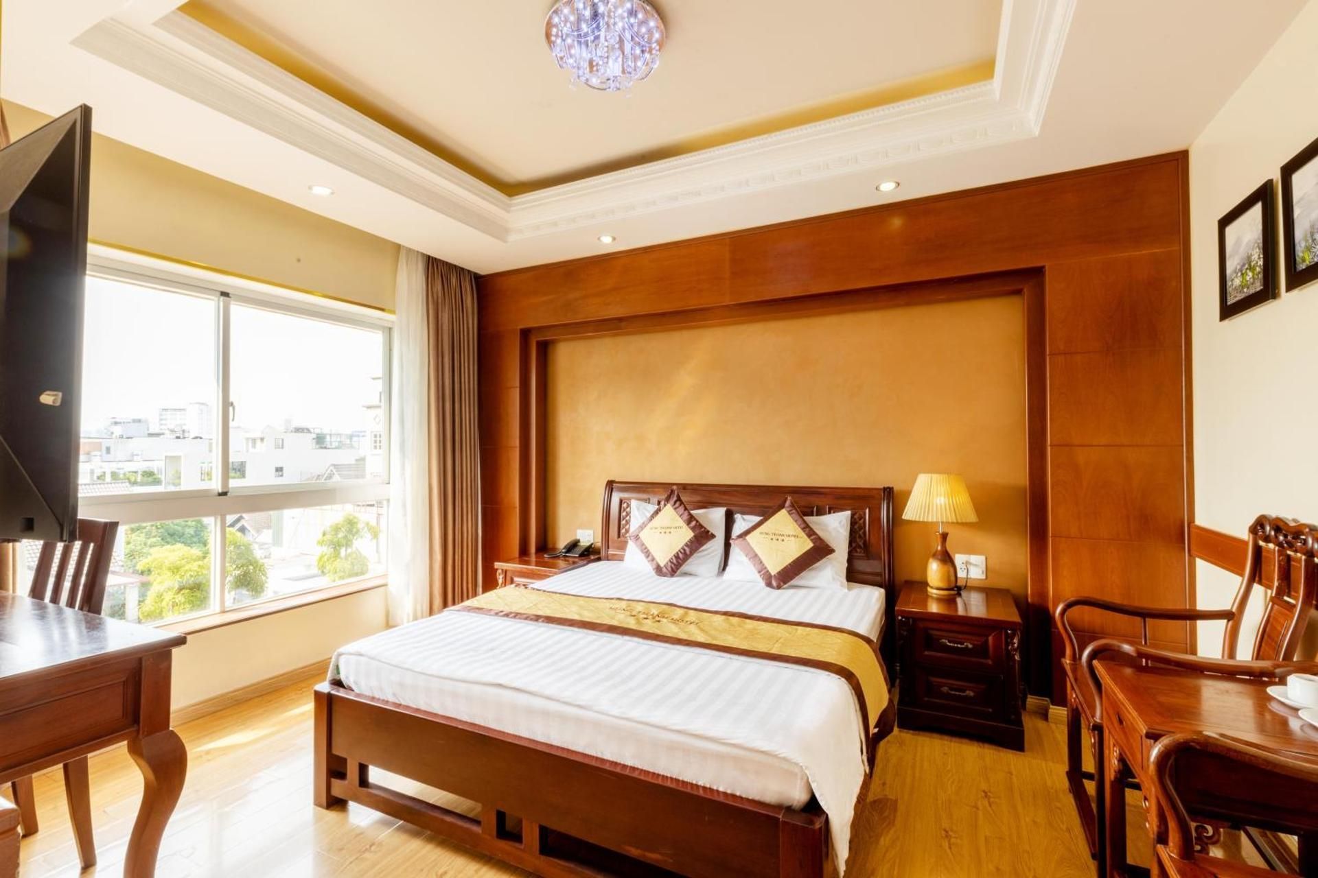 Suite Room with City View