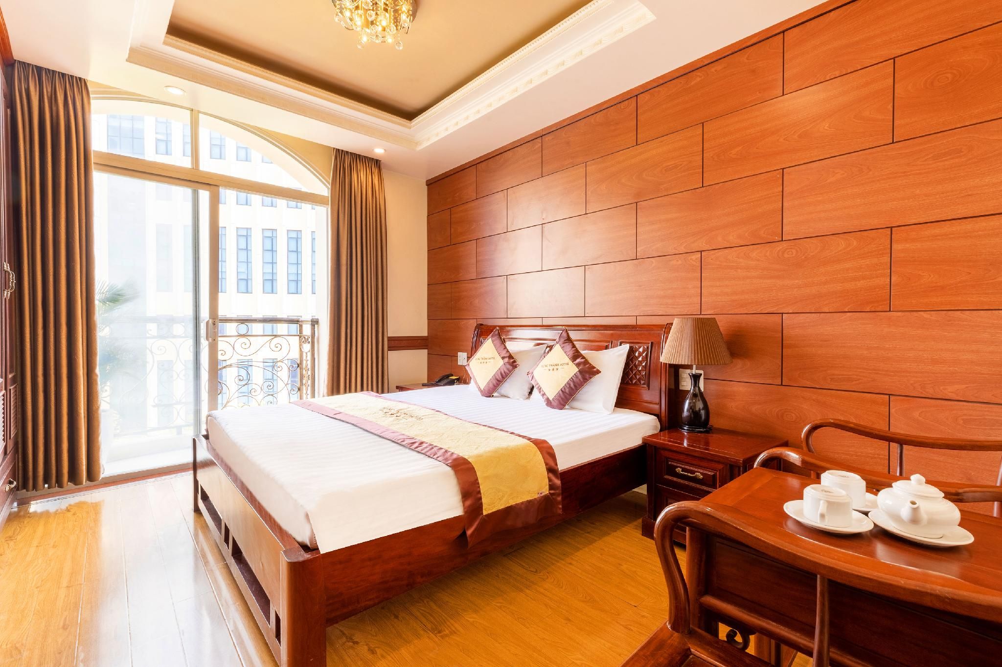 King Room with Balcony