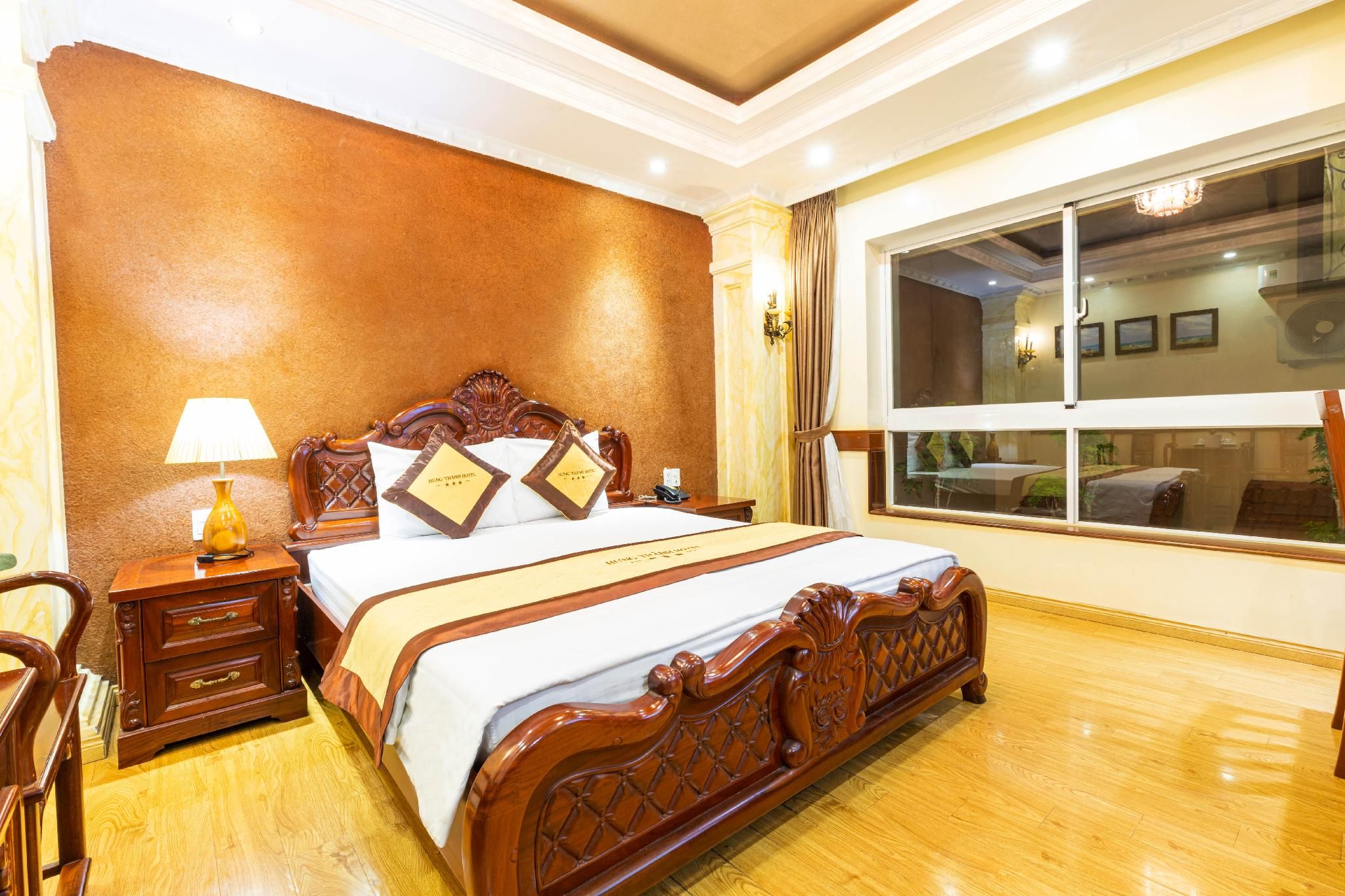 Suite Room with City View