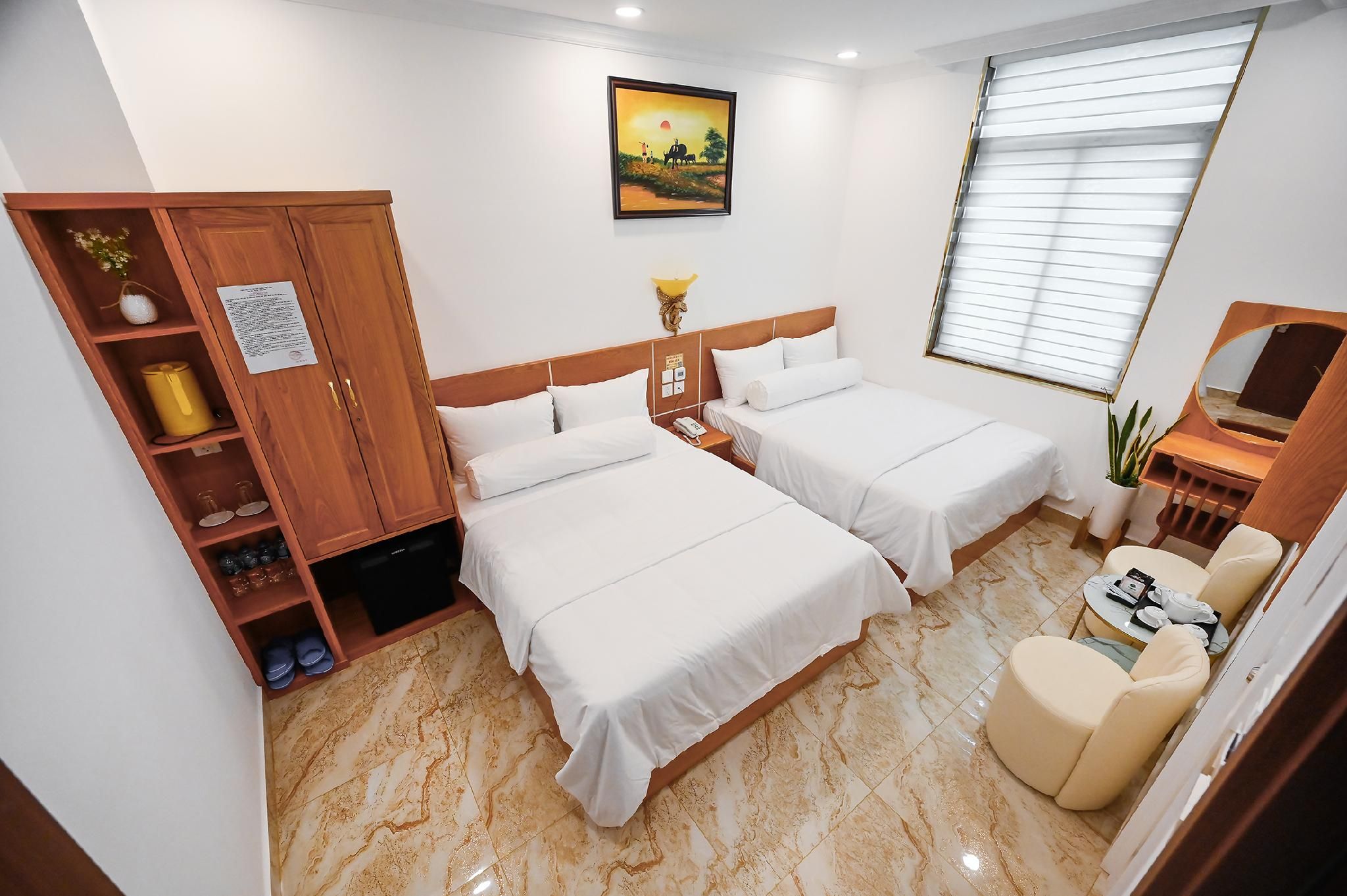 Deluxe Quadruple Room with Bathtub