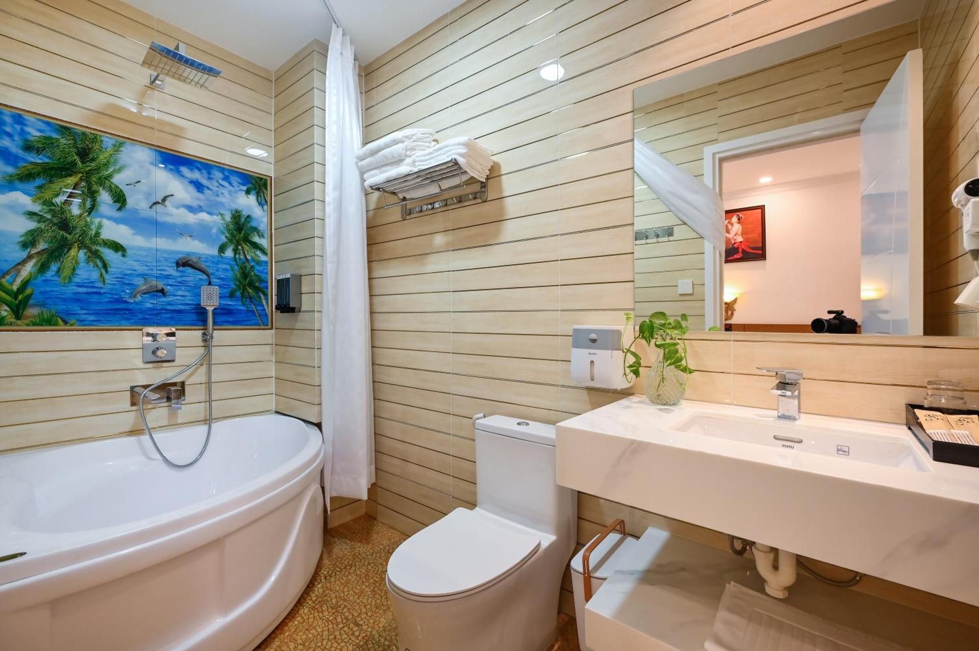 Deluxe Quadruple Room