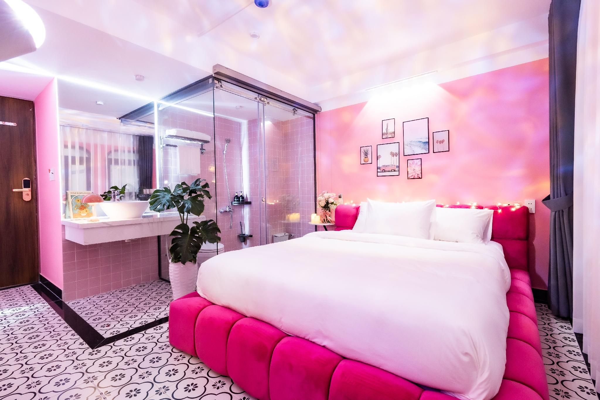 Cosy Hotel Deluxe City View