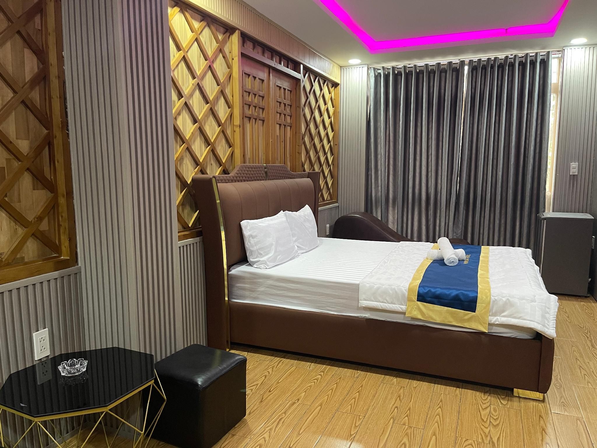Deluxe Room Double