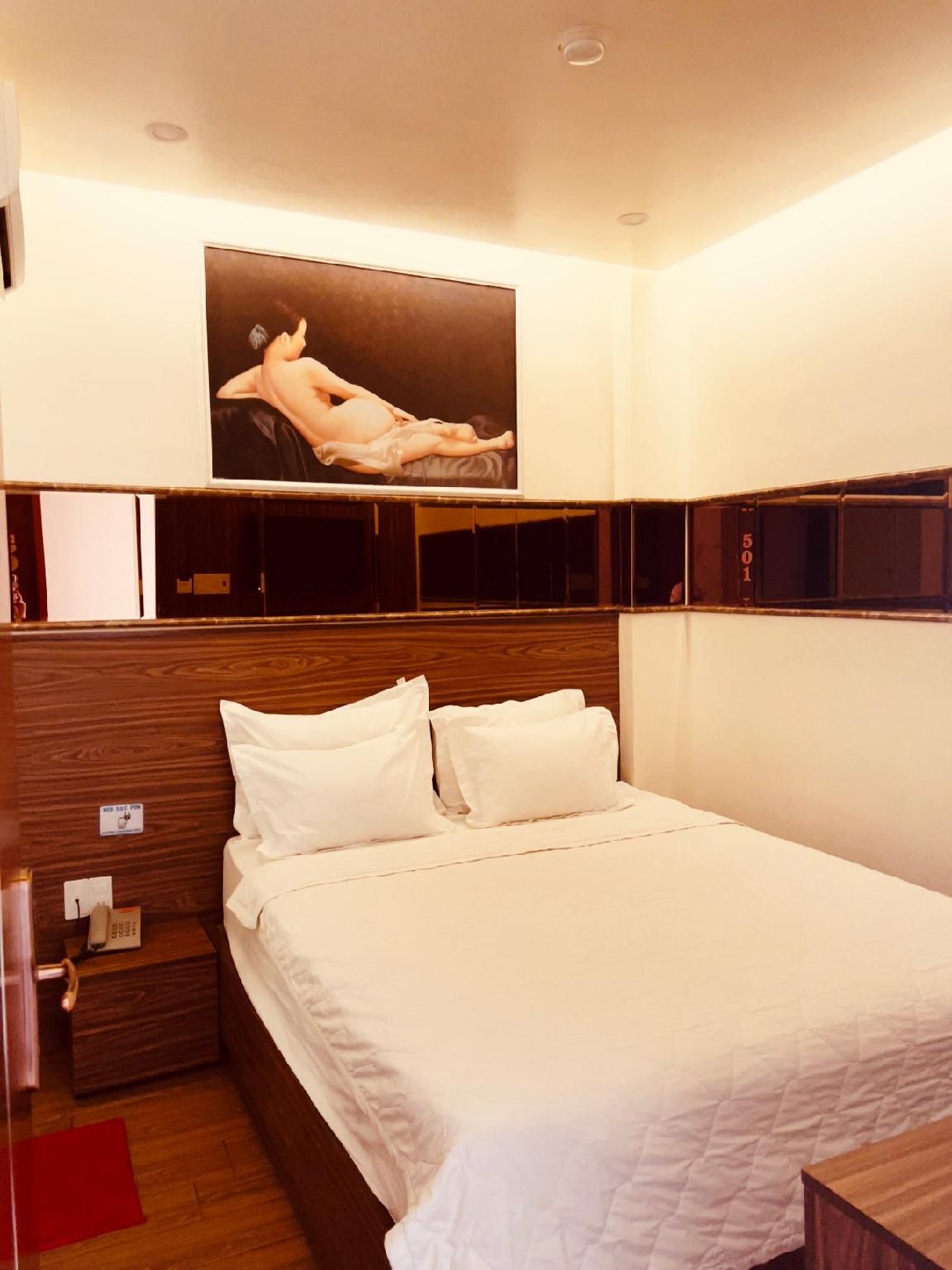 Standard Room -- 1 Bed