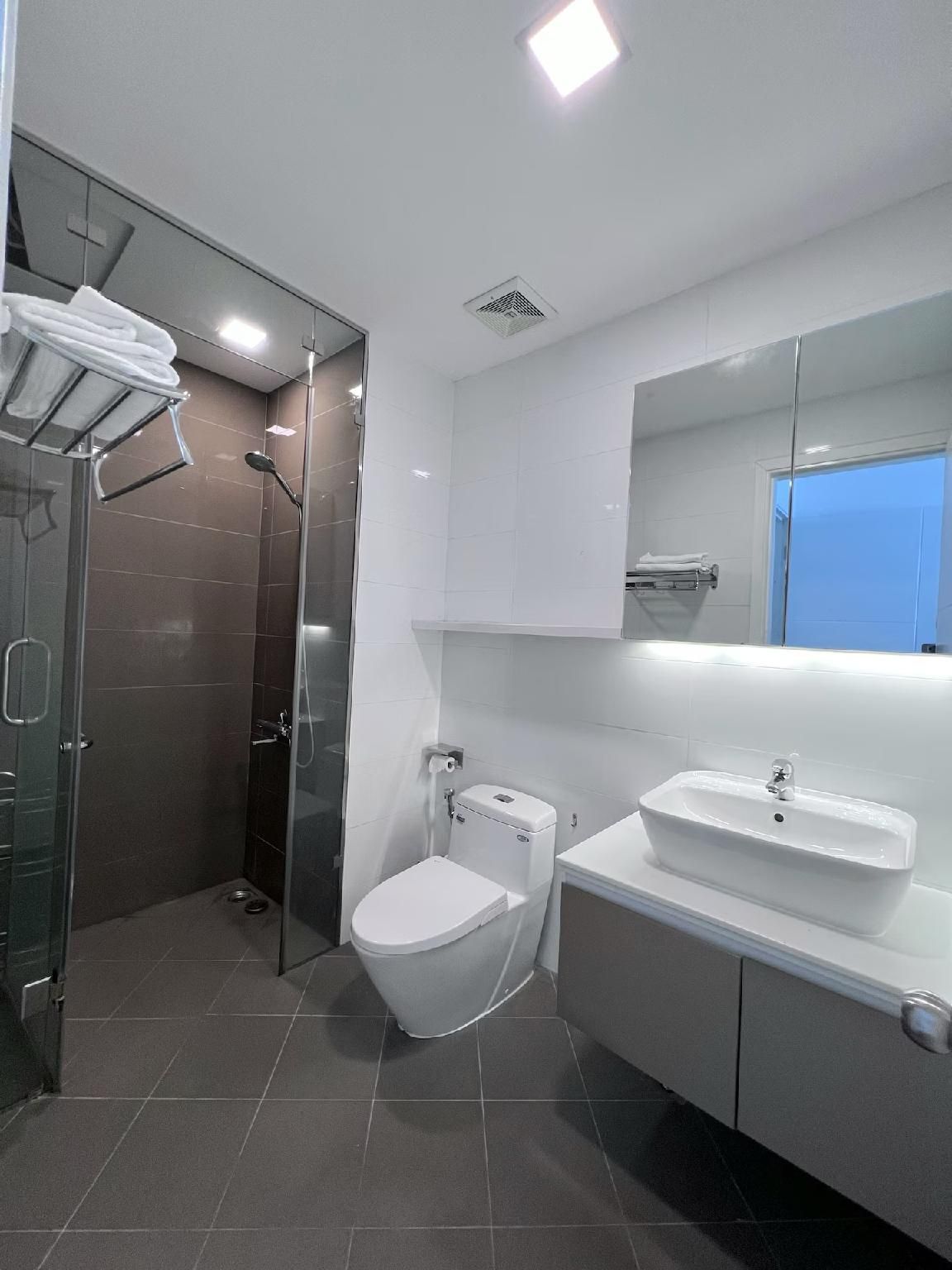 2-Bedroom Apartment