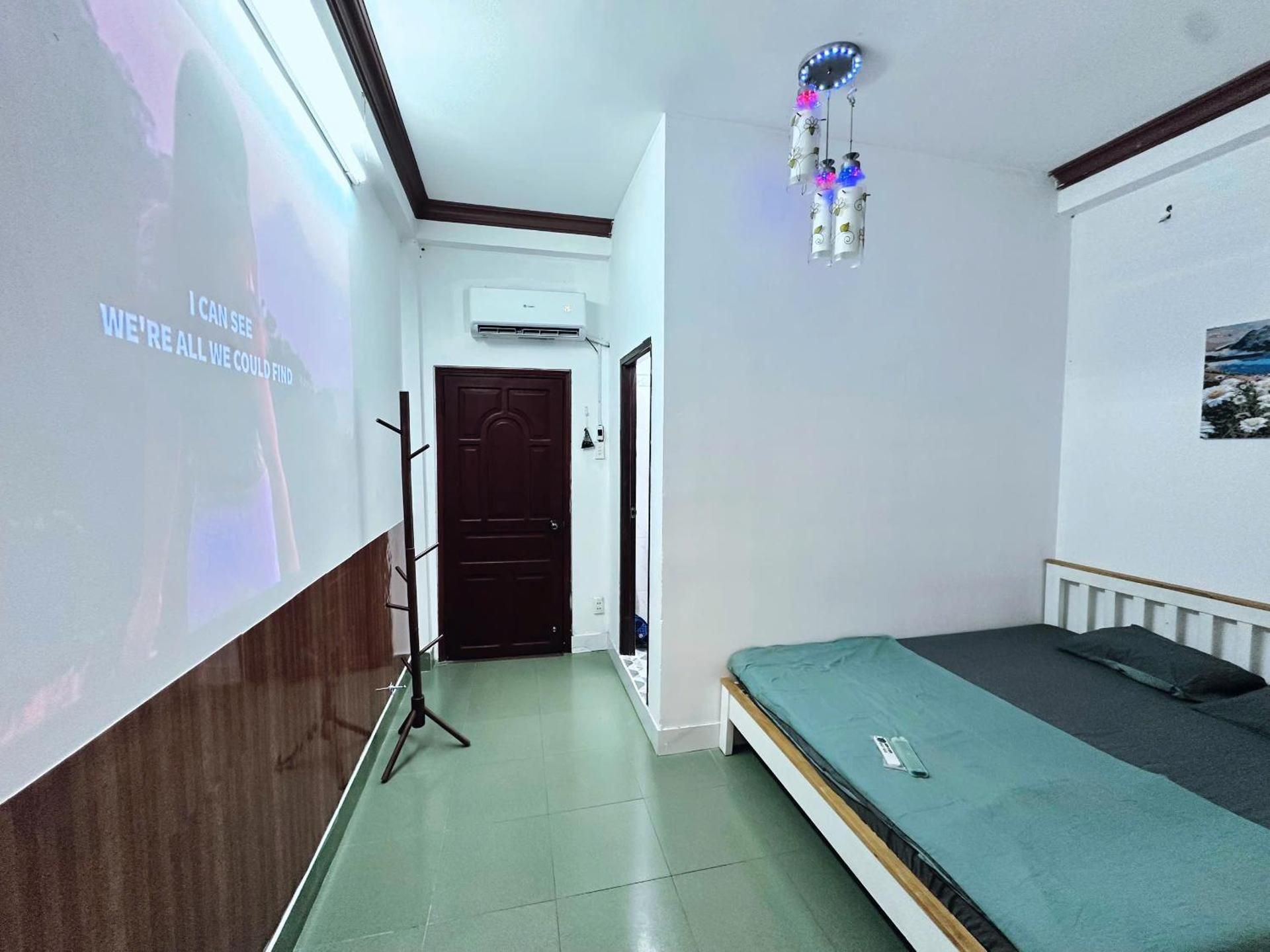Queen Room with Balcony