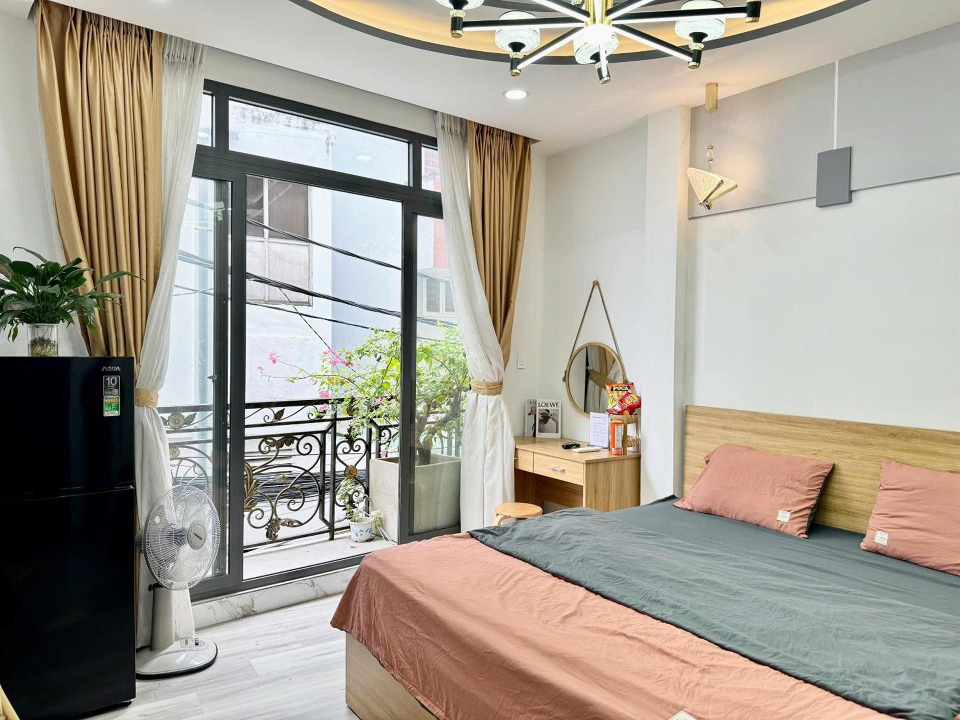 Studio with Balcony
