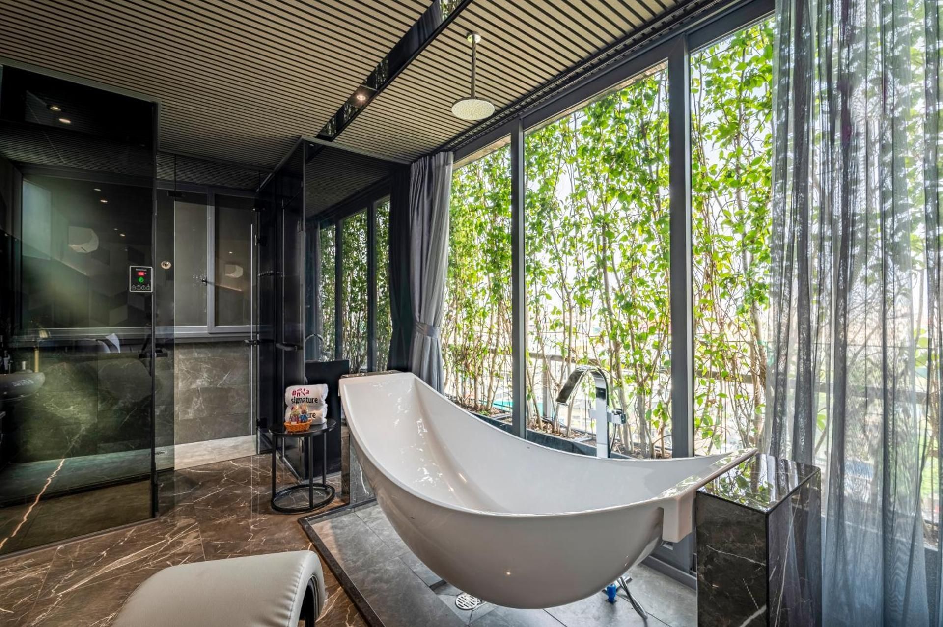 Superior Single Room