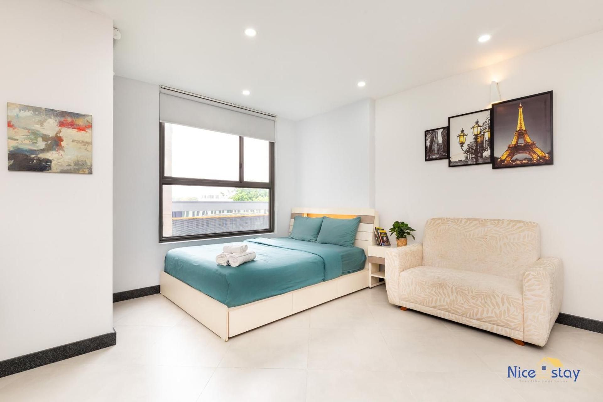 Studio Apartment