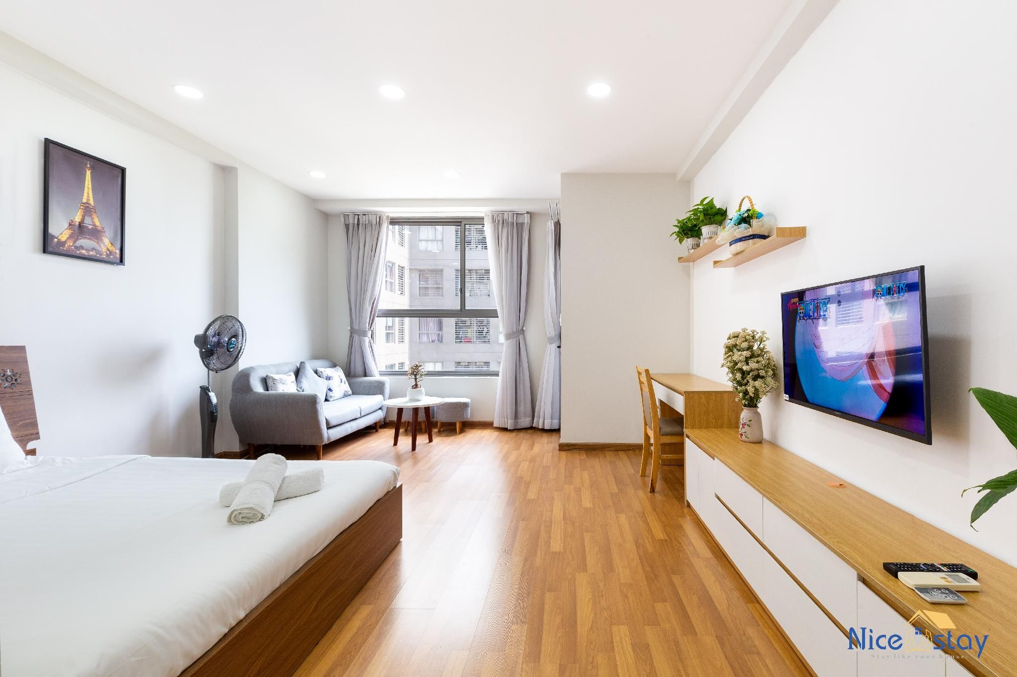 1-Bedroom Studio Apartment