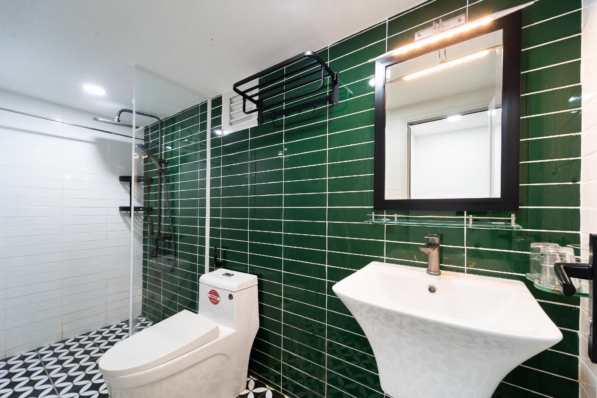 Deluxe Apartment