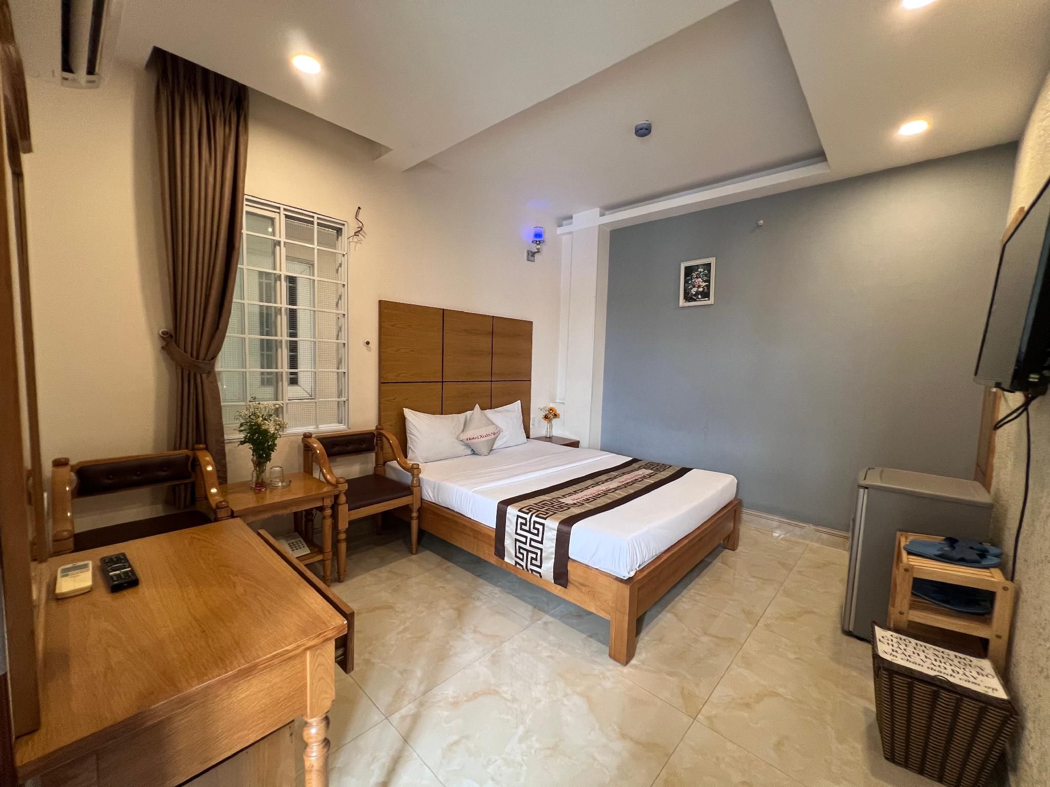 Standard - 1 Double Bed with Shower, 1 Person