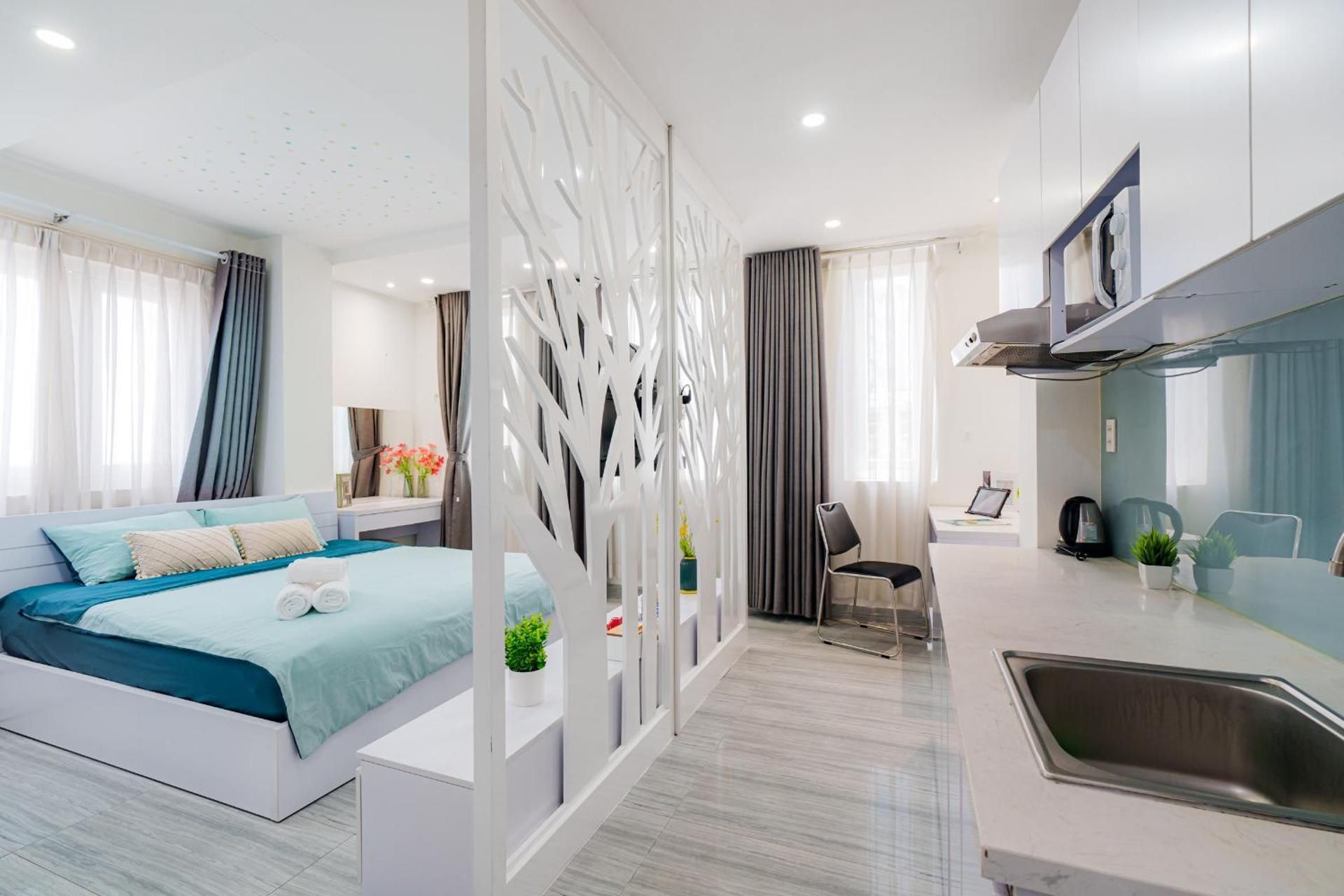 One-Bedroom Apartment