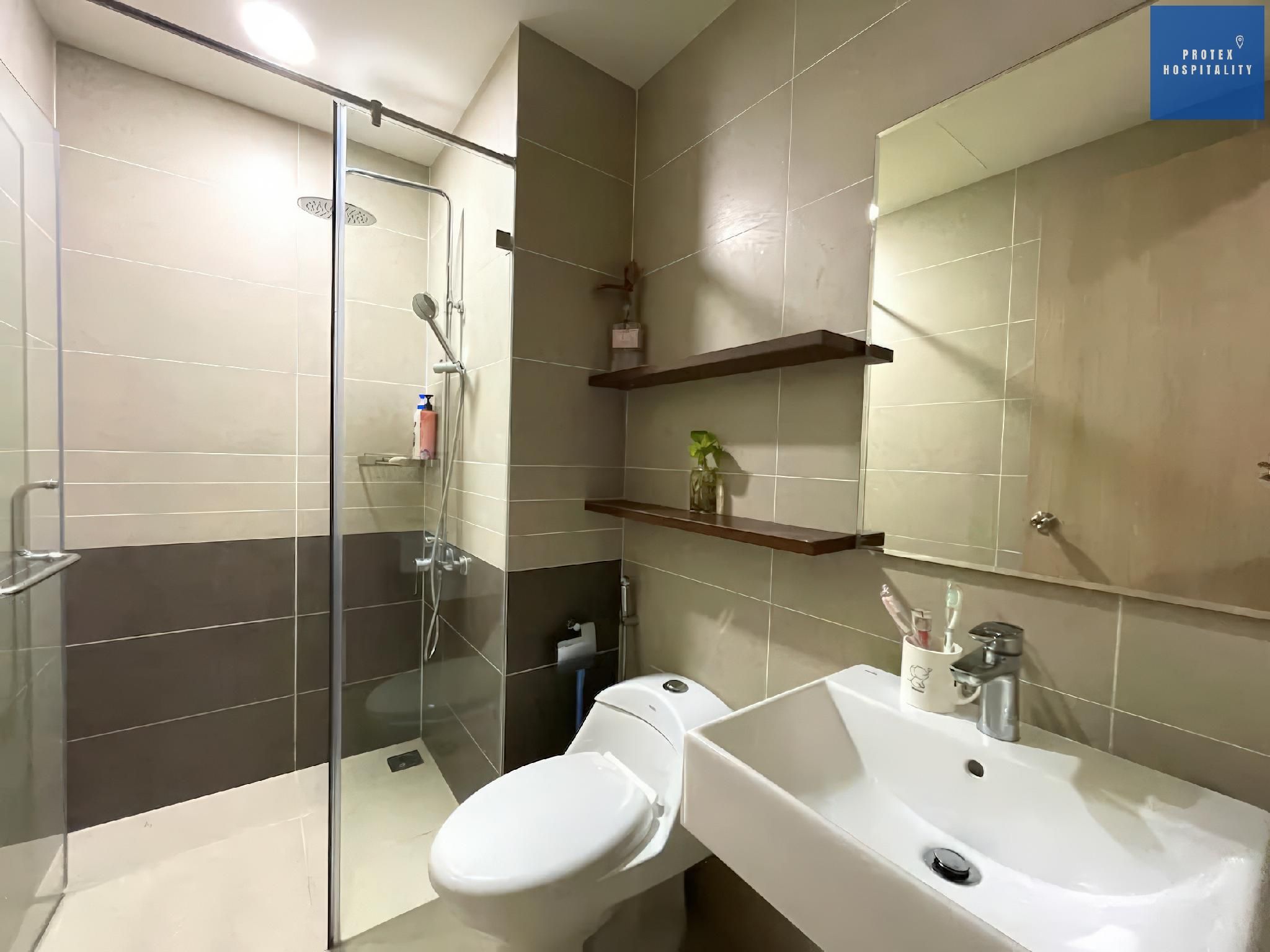 One Bedroom Apartment