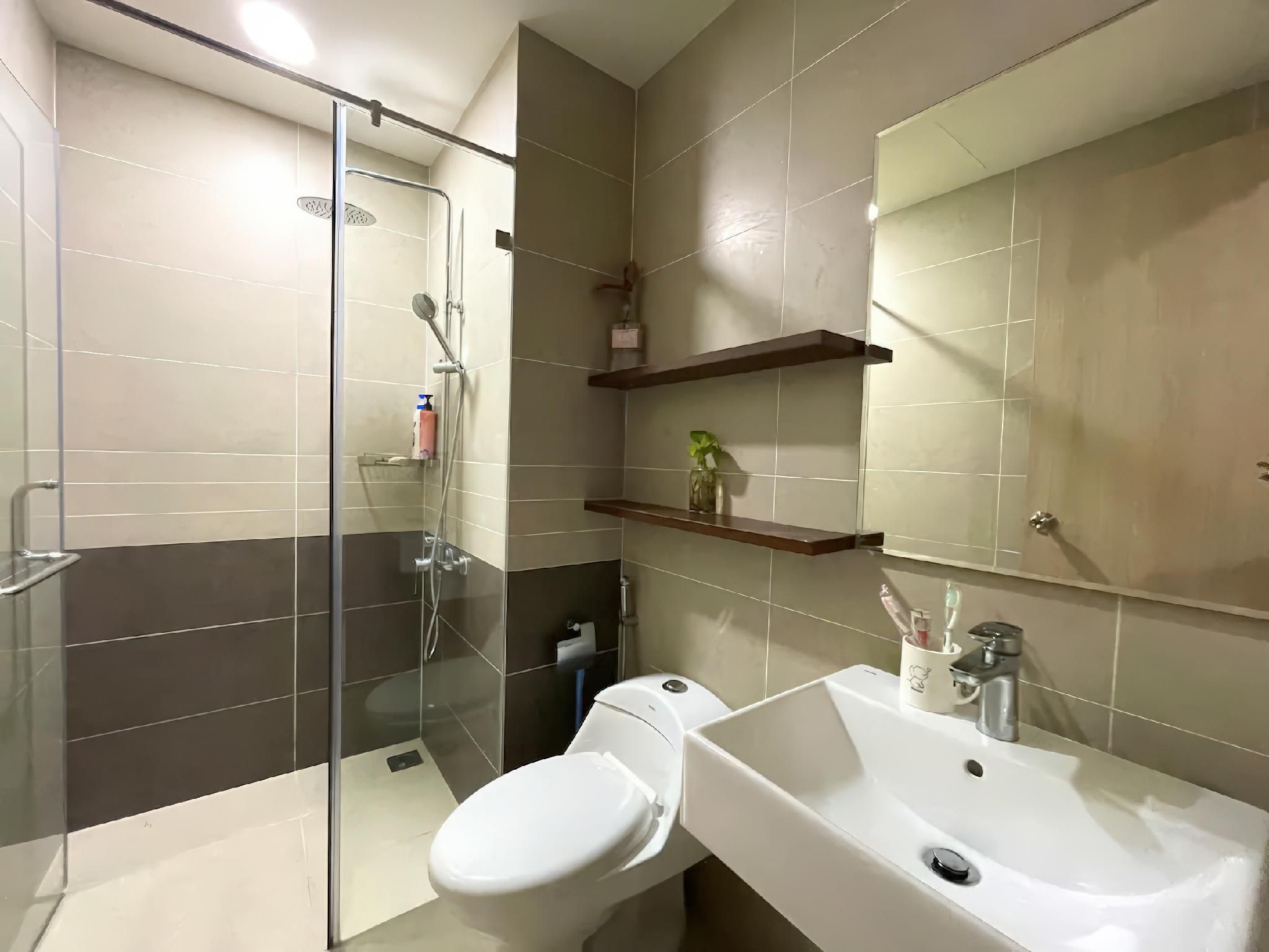 One Bedroom Apartment