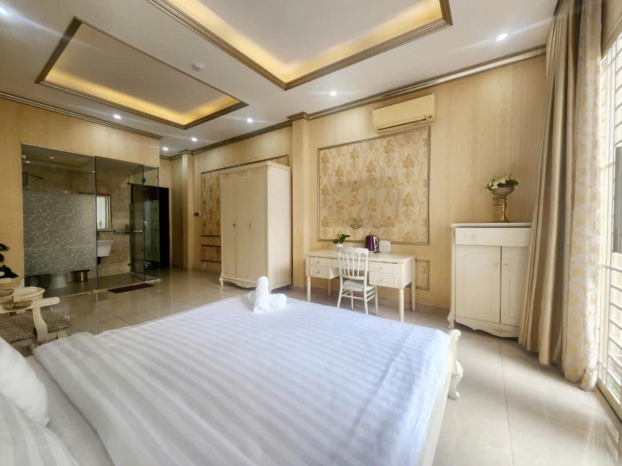 Deluxe Balcony