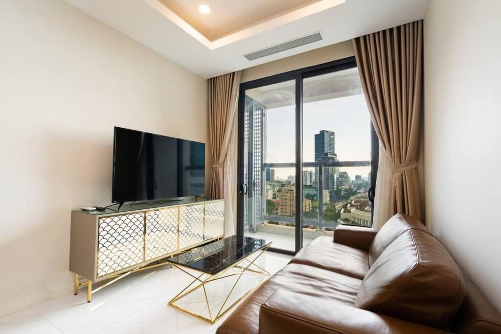 Two-Bedroom Apartment with City View