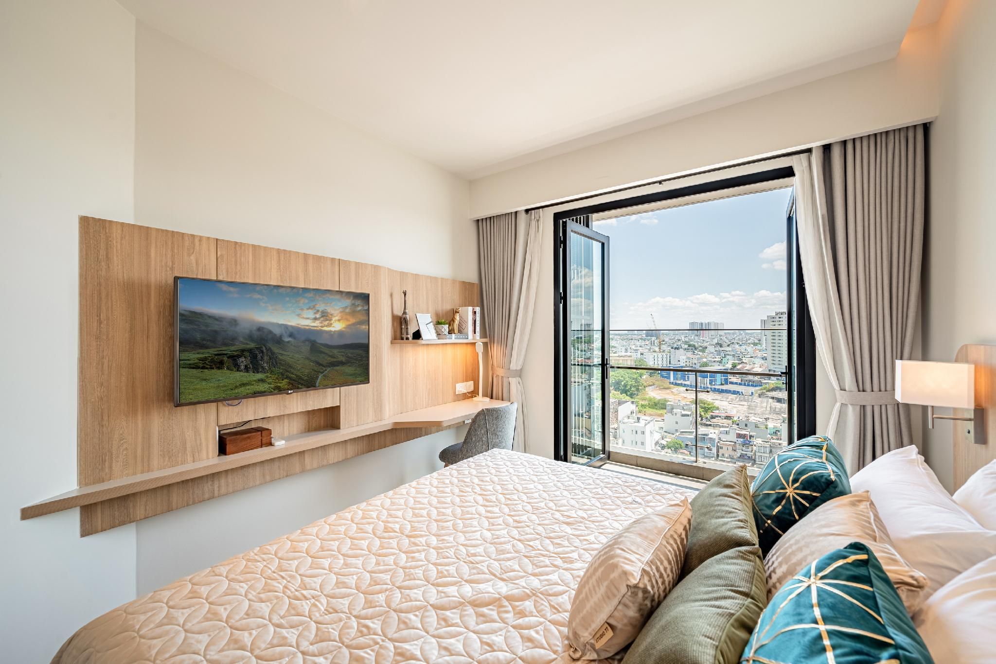 2 Bedroom Executive Suite