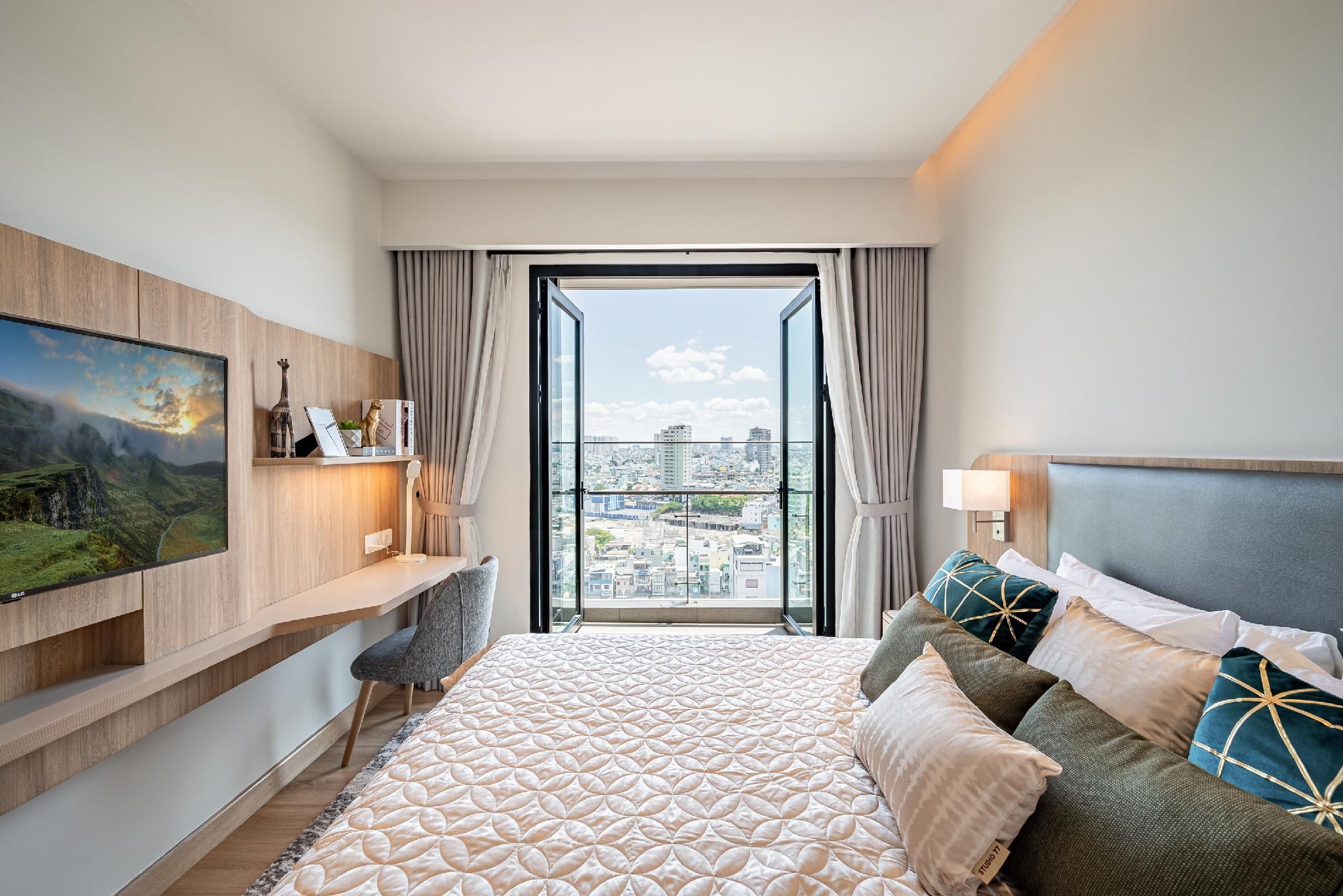 Zenity Luxury Apartment By BeVista 1 Bedroom Deluxe