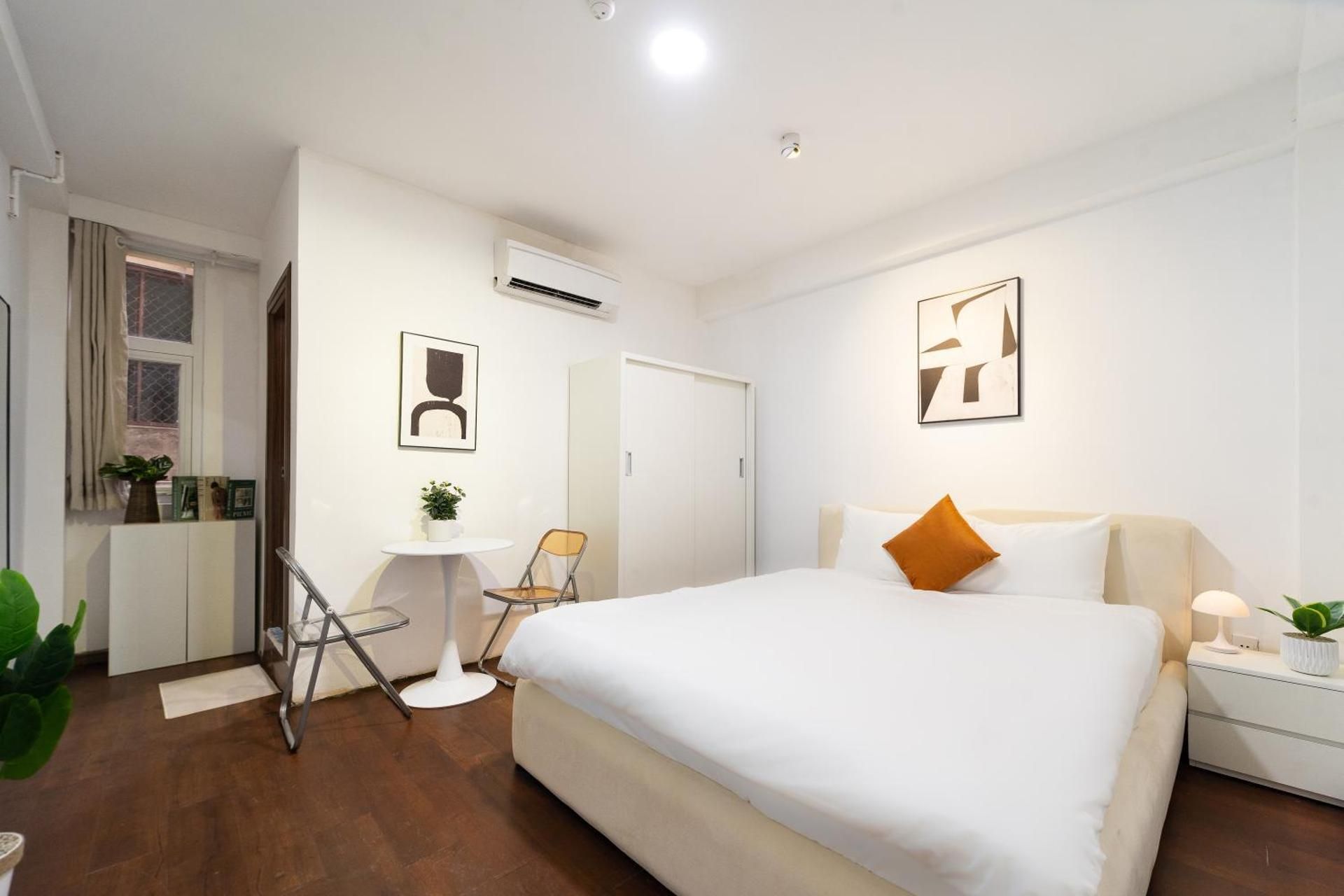 Deluxe Single Room