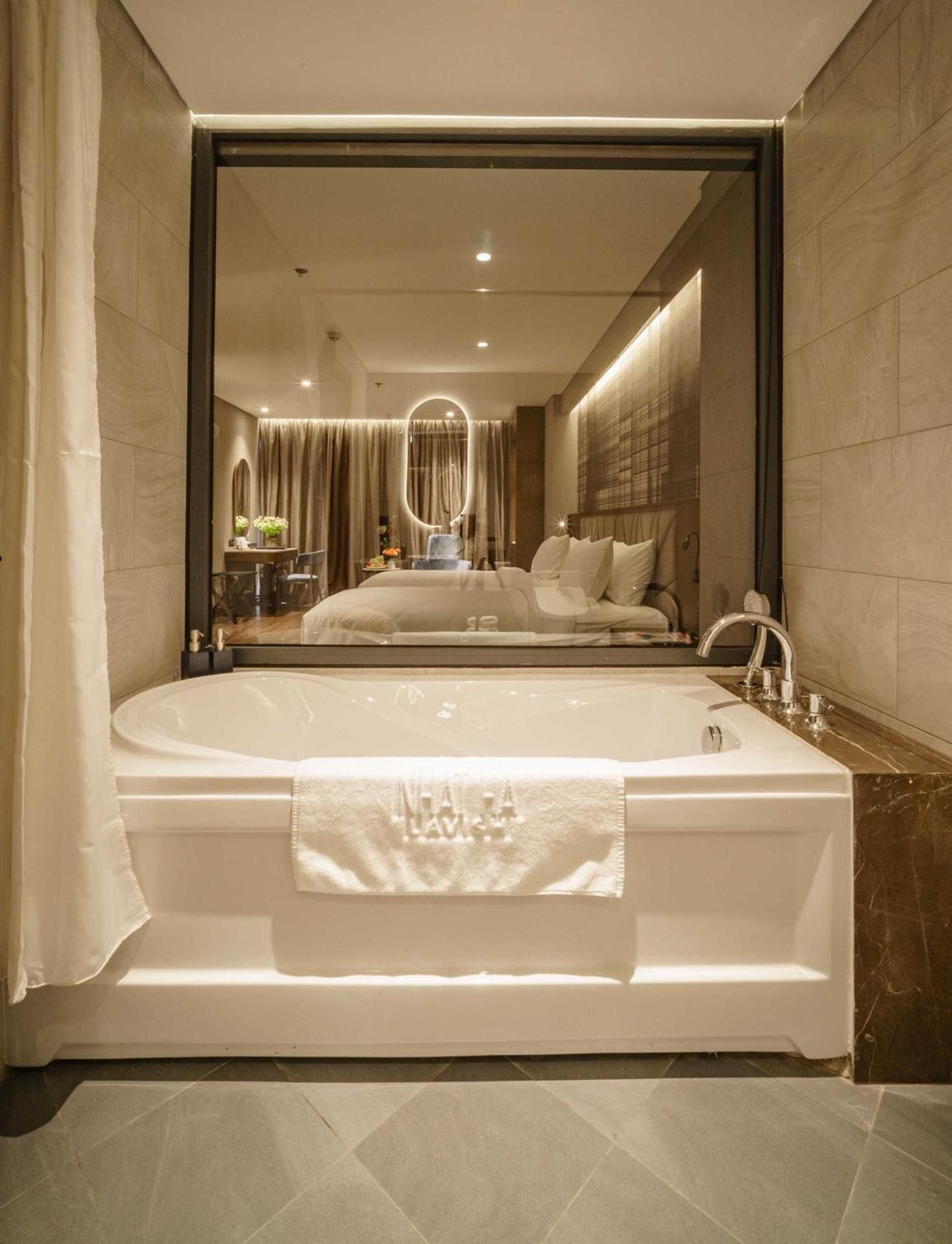 Premier City View Room