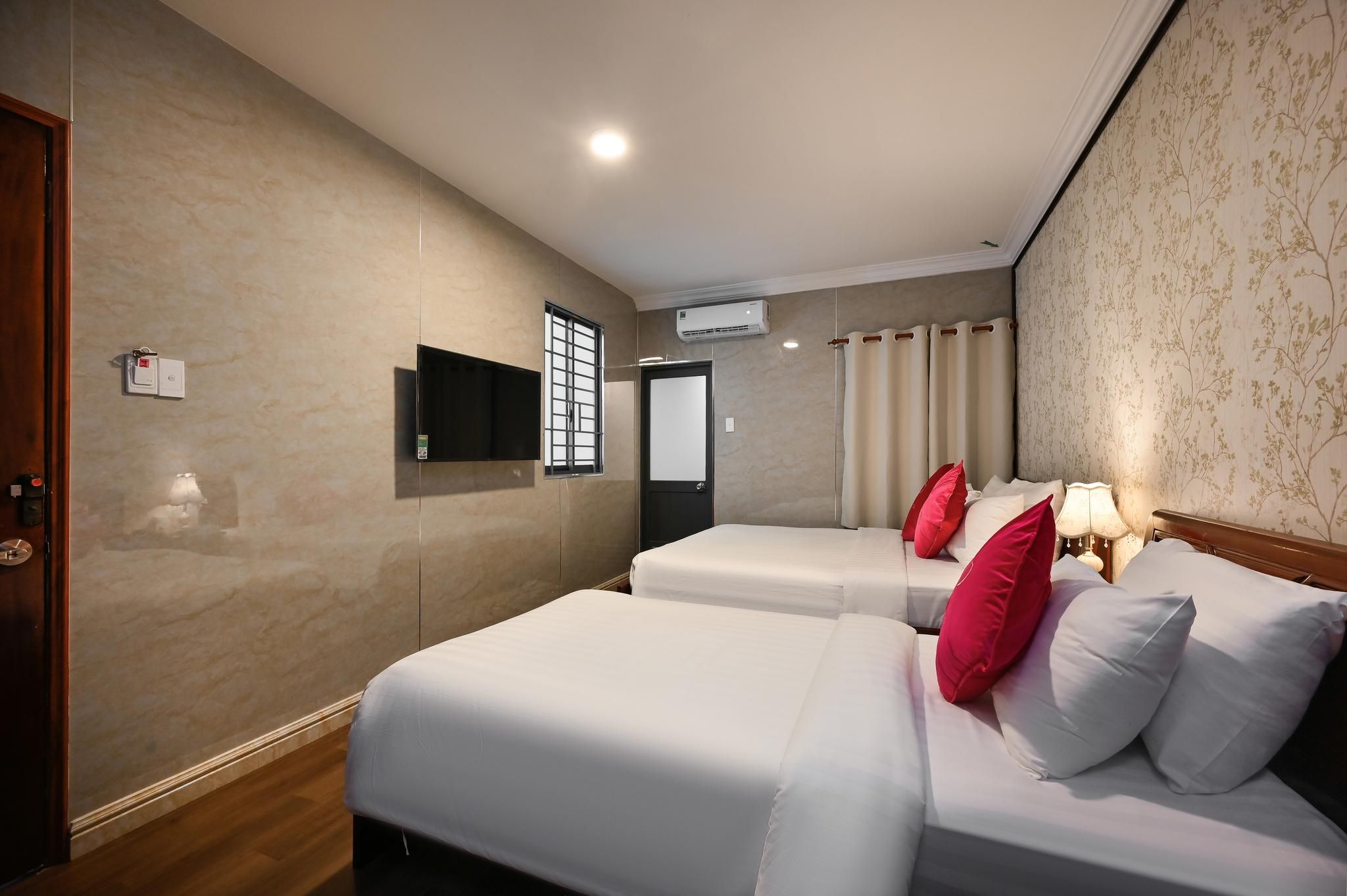 Executive Triple with free Mini bar