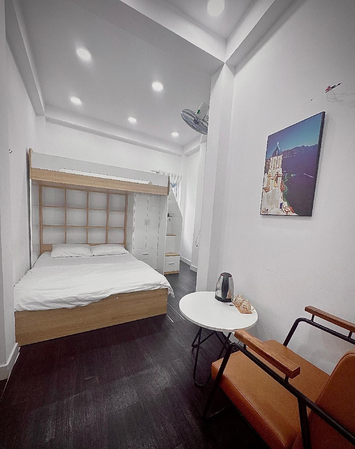 Large Double Room