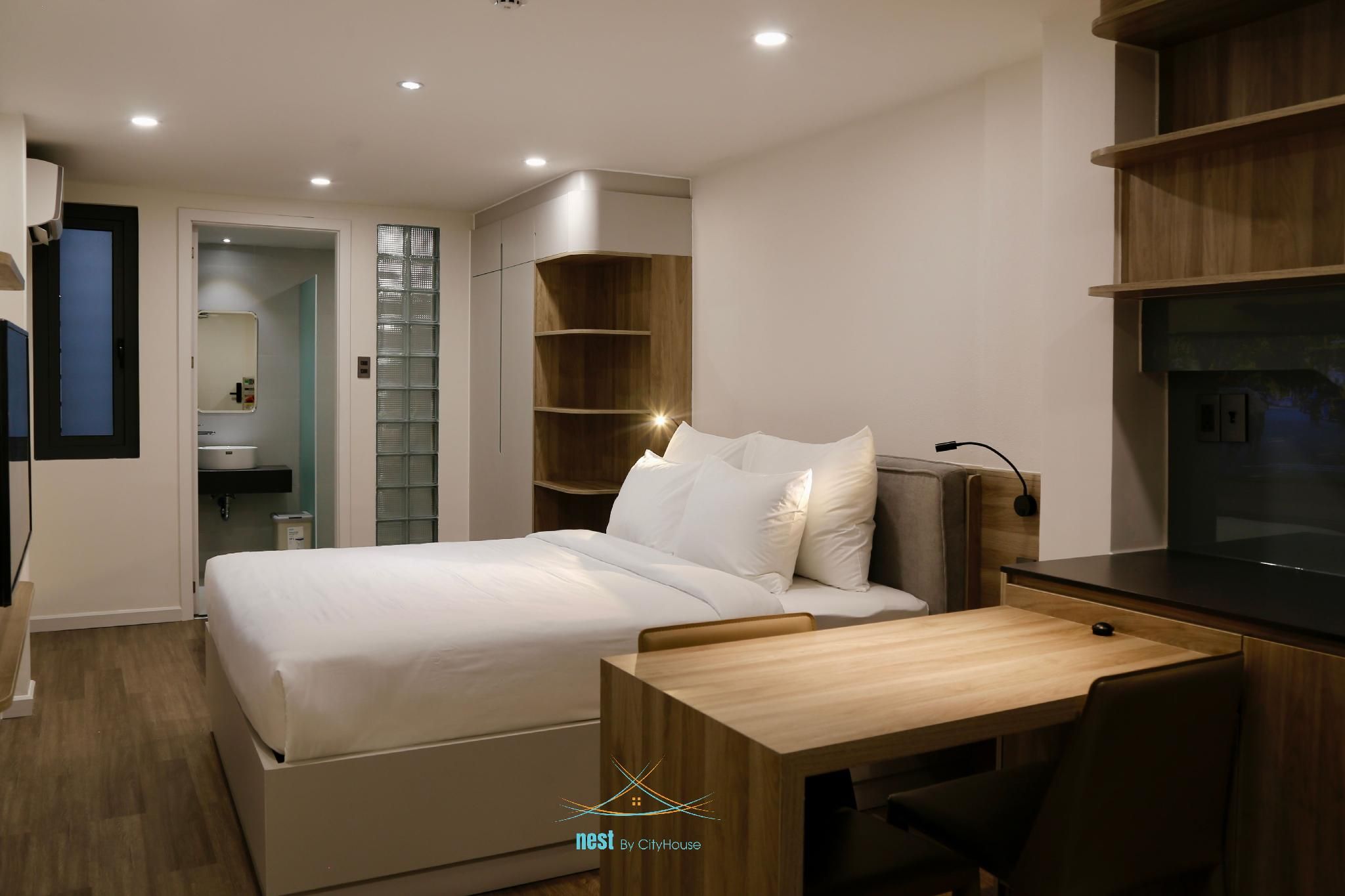 Studio (Ground Floor)