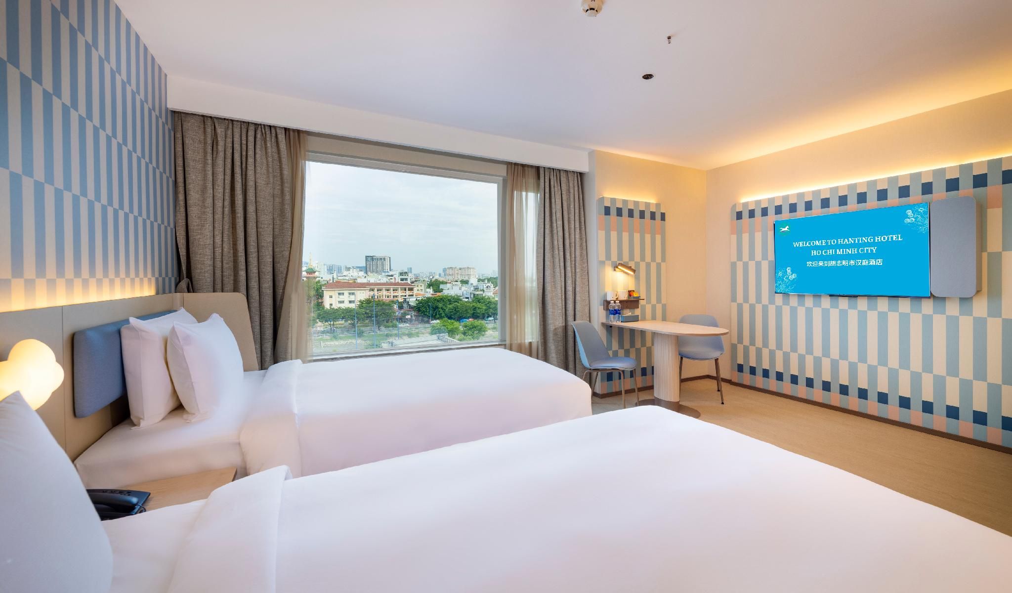Deluxe Twin Bed - Breakfast Included