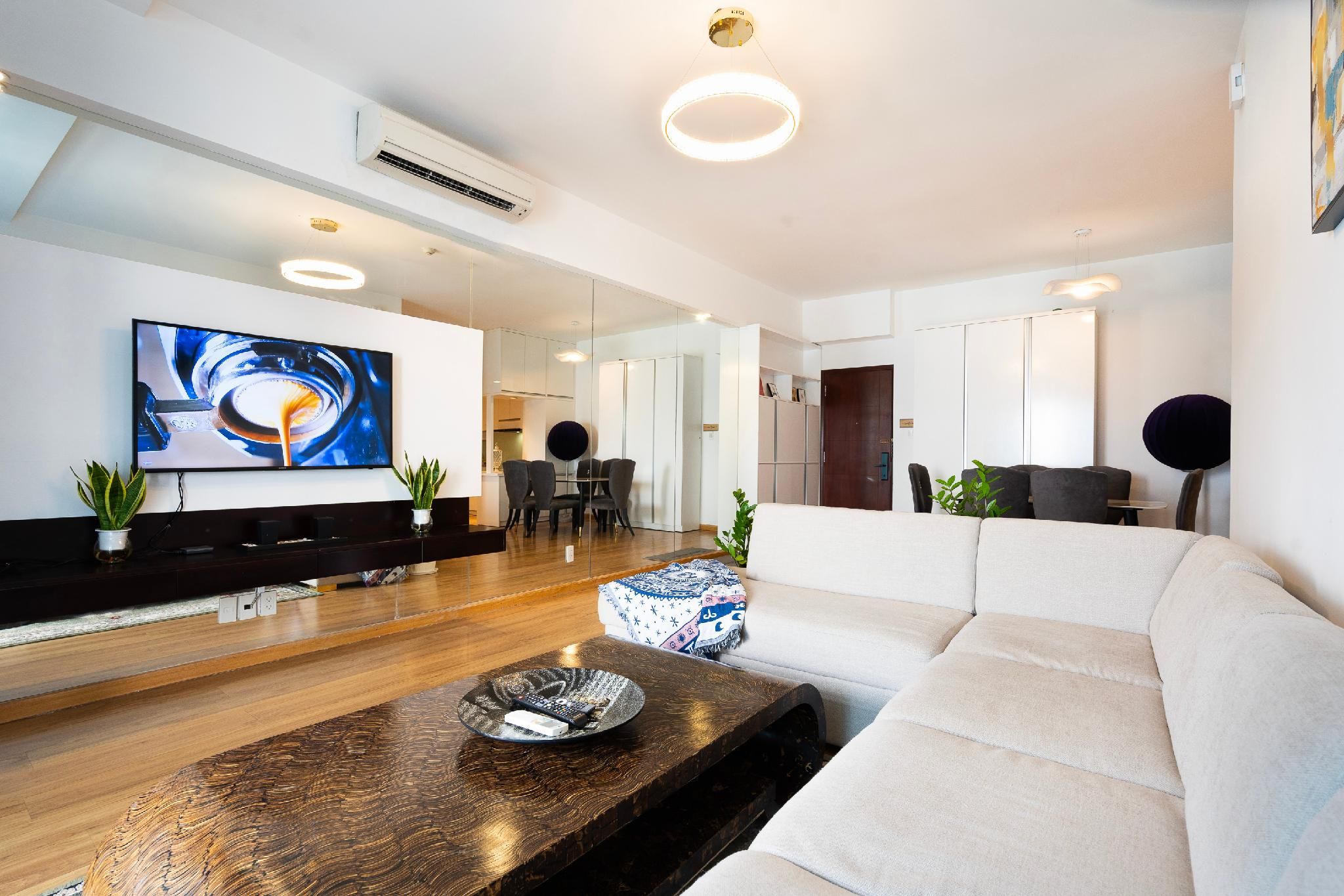 2 Bedroom Apartment, Balcony