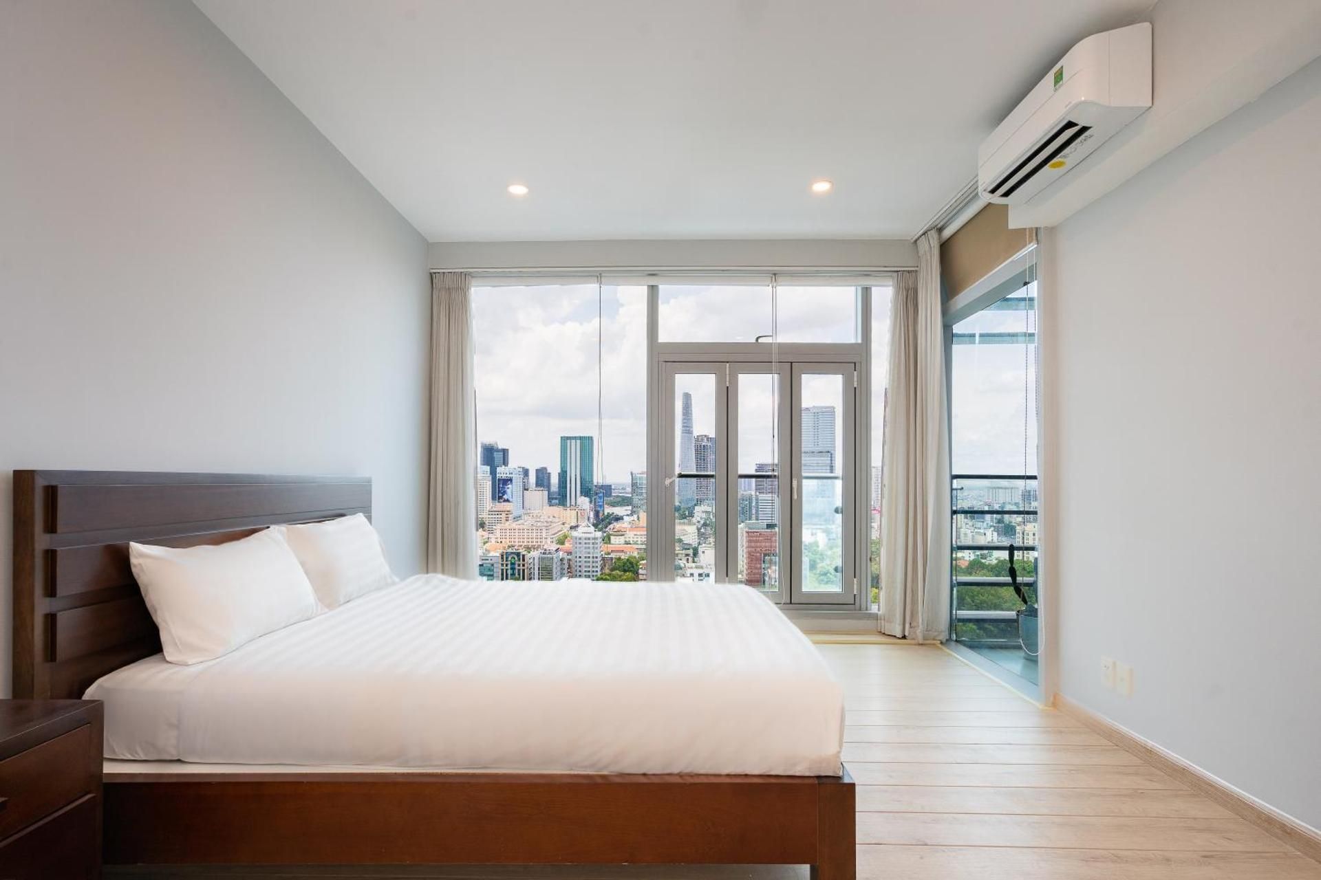 Four-Bedroom Penthouse Apartment