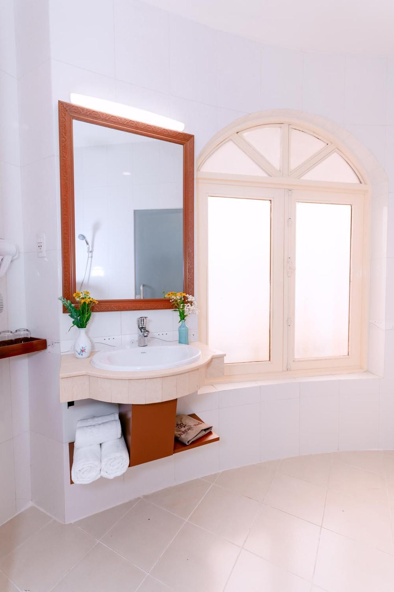 Twin Room with Balcony